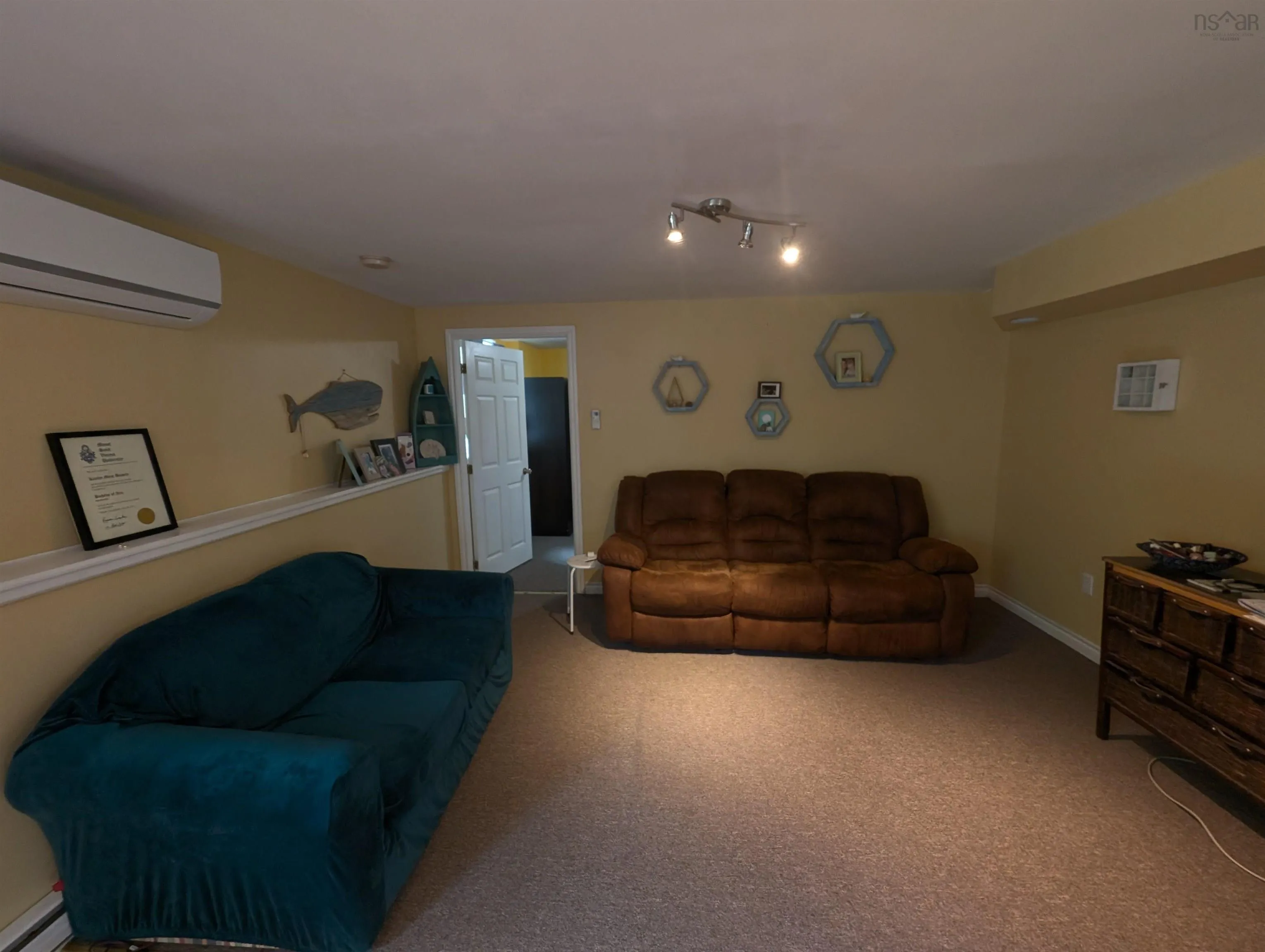 13131 Highway 215, East Hants, NS B0N 2H0, 4 Bedrooms Bedrooms, ,3 BathroomsBathrooms,Residential,For Sale,Highway 215,202519928