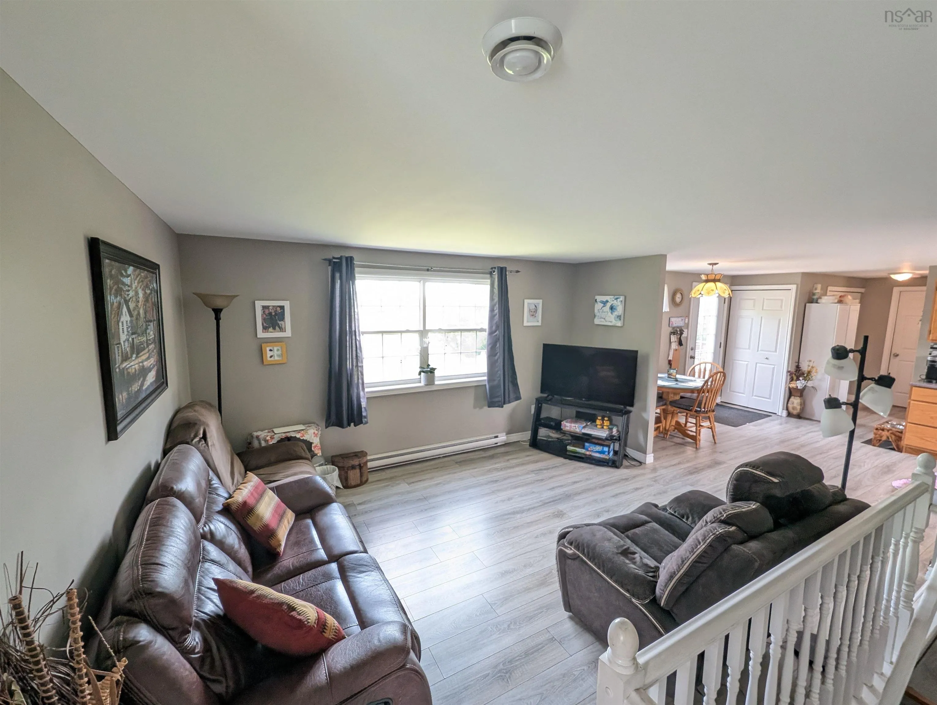 13131 Highway 215, East Hants, NS B0N 2H0, 4 Bedrooms Bedrooms, ,3 BathroomsBathrooms,Residential,For Sale,Highway 215,202519928