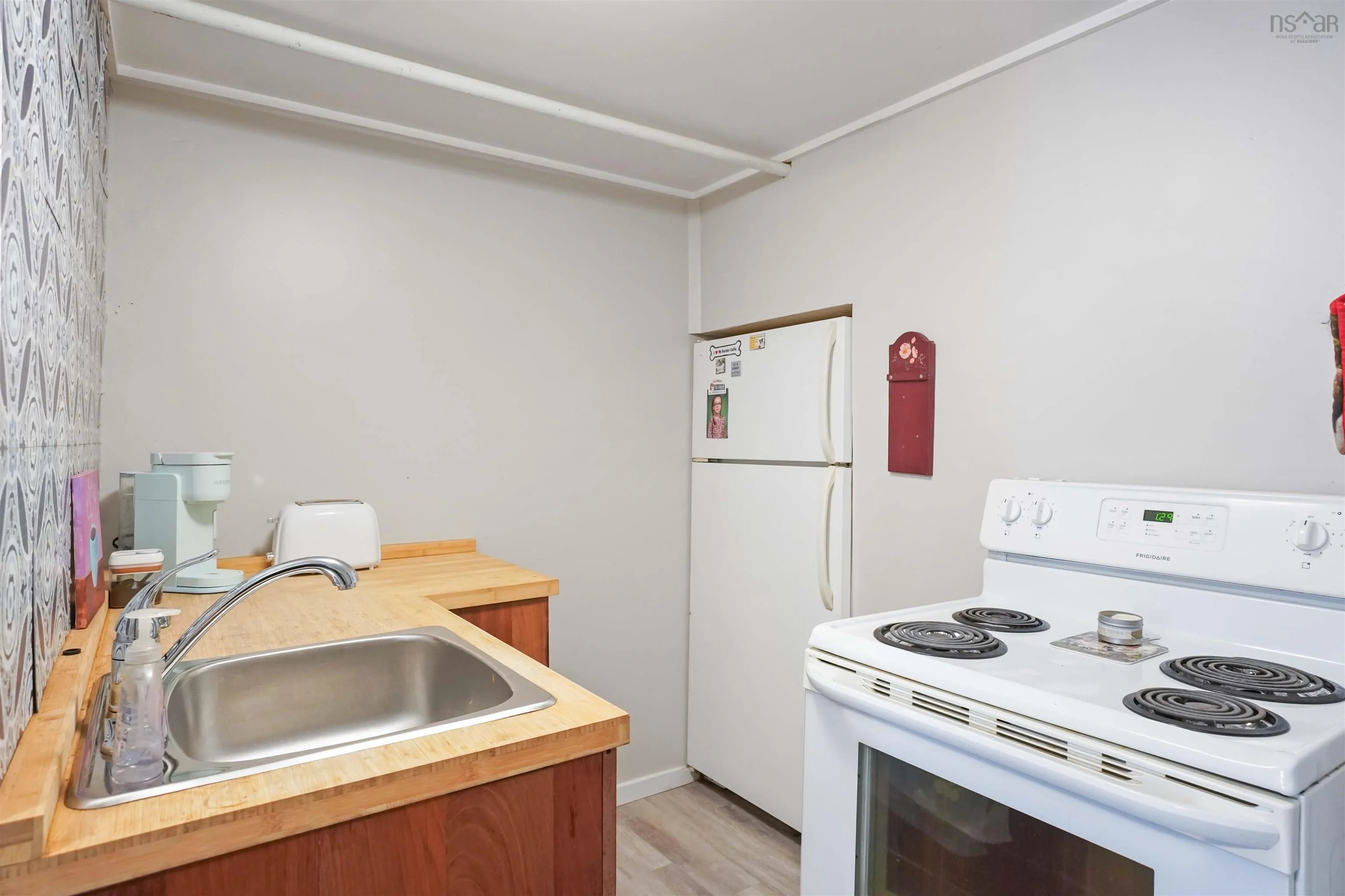 8049 Highway 221, Centreville, NS B0P 1J0, 3 Bedrooms Bedrooms, ,2 BathroomsBathrooms,Residential,For Sale,Highway 221,202523090