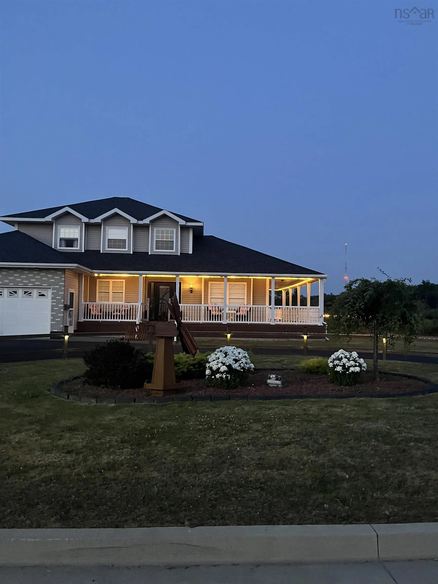 21 Woodward Street, Glace Bay, NS B1A 4R4, 4 Bedrooms Bedrooms, ,4 BathroomsBathrooms,Residential,For Sale,Woodward,202517861