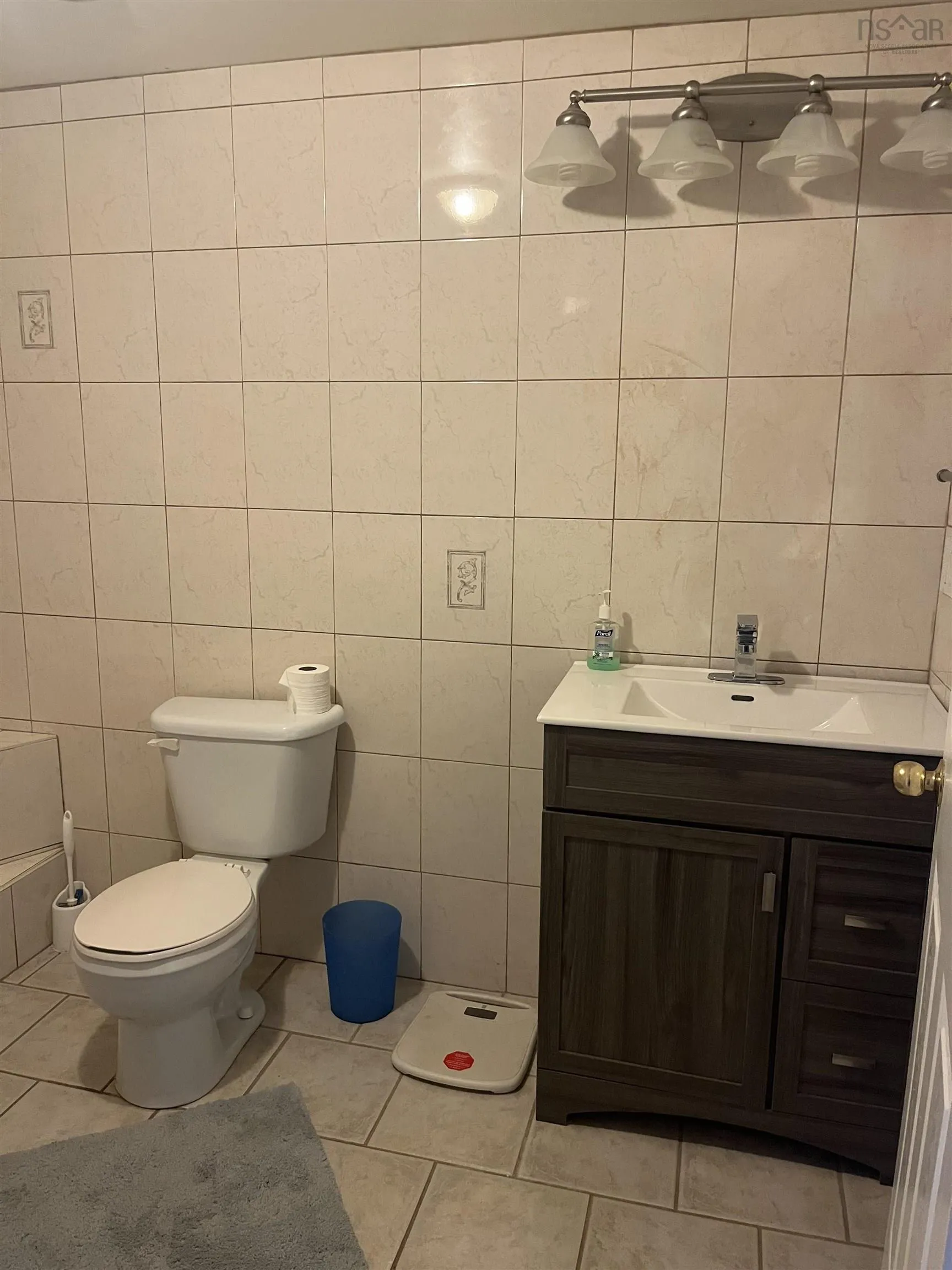 21 Woodward Street, Glace Bay, NS B1A 4R4, 4 Bedrooms Bedrooms, ,4 BathroomsBathrooms,Residential,For Sale,Woodward,202517861