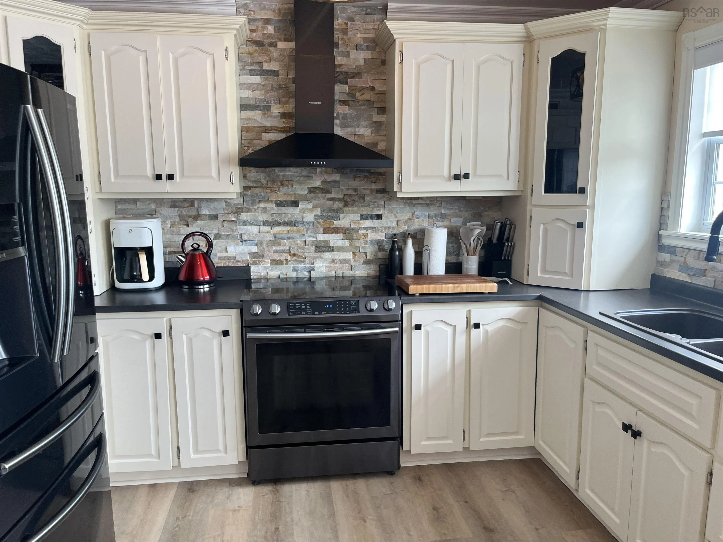 21 Woodward Street, Glace Bay, NS B1A 4R4, 4 Bedrooms Bedrooms, ,4 BathroomsBathrooms,Residential,For Sale,Woodward,202517861