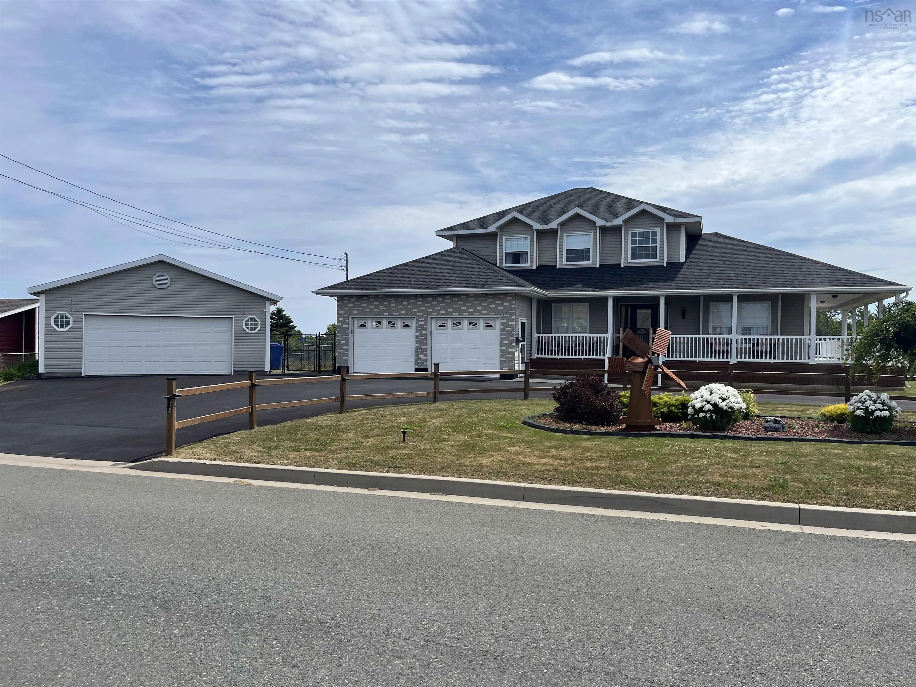 21 Woodward Street, Glace Bay, NS B1A 4R4, 4 Bedrooms Bedrooms, ,4 BathroomsBathrooms,Residential,For Sale,Woodward,202517861