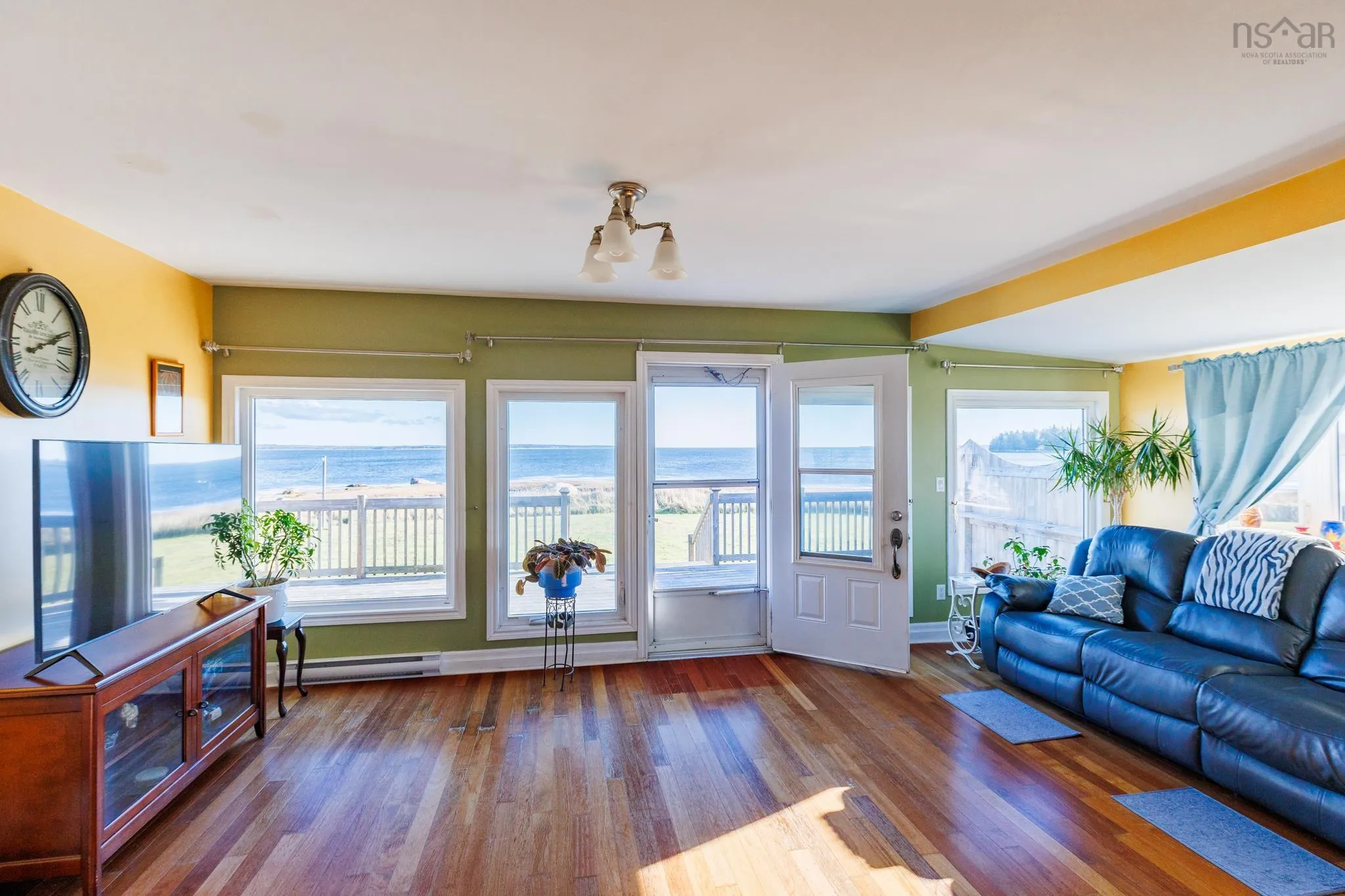 119 Island View Drive, Brass Hill Ns B0w 1g0, 3 Bedrooms Bedrooms, ,1 BathroomBathrooms,Residential,For Sale,Island View,202426826