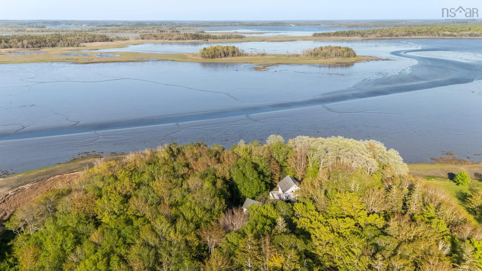 81 Chemin Des Bouleaux, Sluice Point Ns B0w 3m0, 1 Bedroom Bedrooms, ,3 BathroomsBathrooms,Residential,For Sale,Chemin Des Bouleaux,202508245