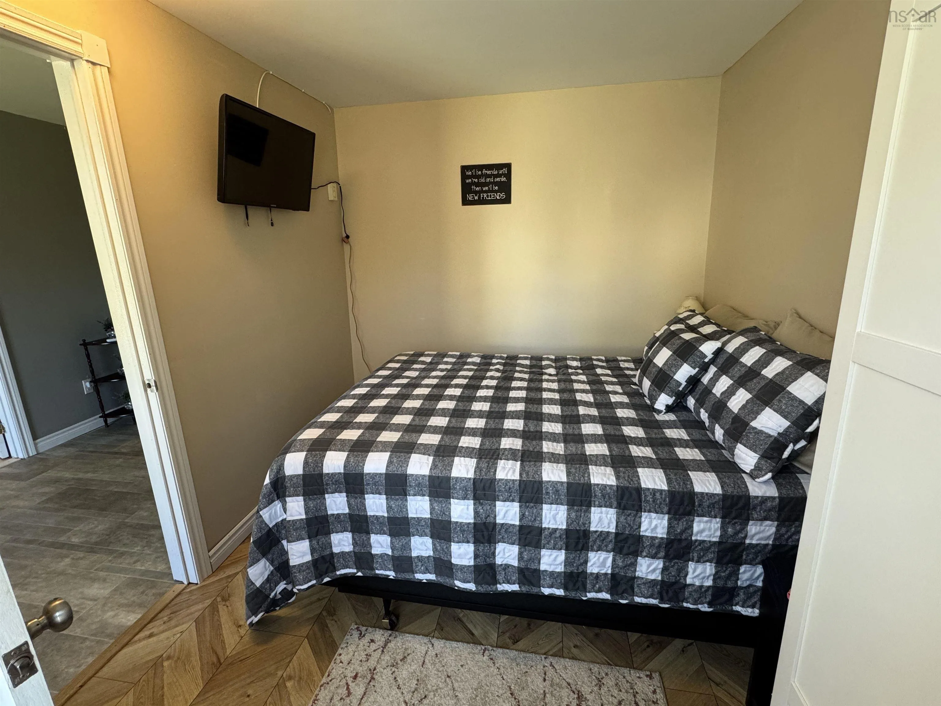 87 Chestnut Street, Pictou, NS B0K 1H0, 2 Bedrooms Bedrooms, ,1 BathroomBathrooms,Residential,For Sale,Chestnut,202522557