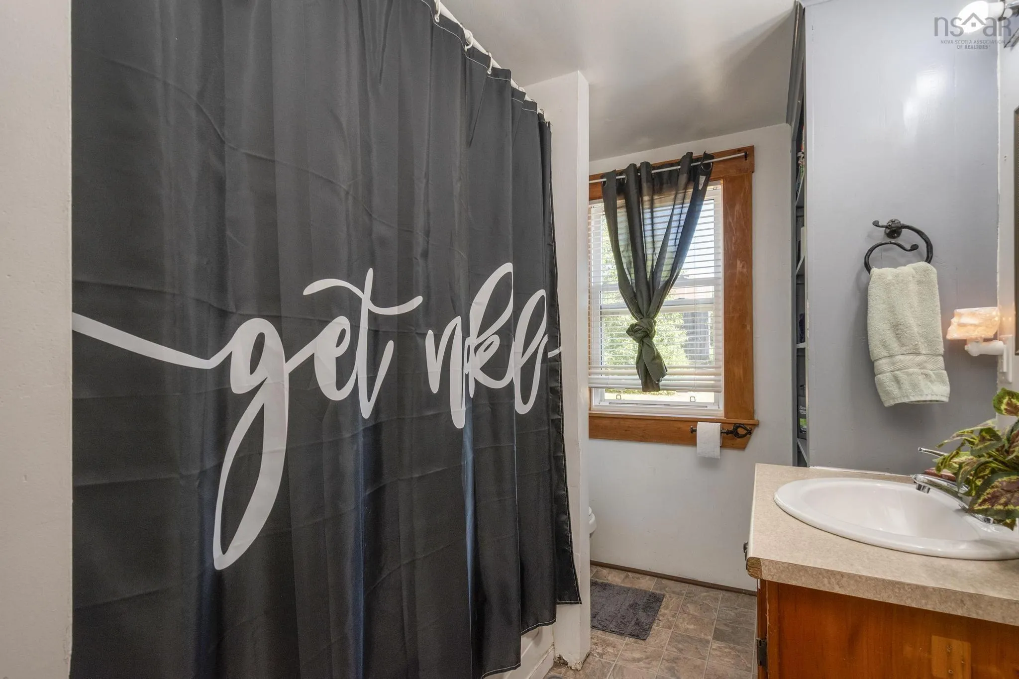 1726 201 Highway, South Greenwood, NS B0P 1R0, 5 Bedrooms Bedrooms, ,2 BathroomsBathrooms,Residential,For Sale,201,202521116
