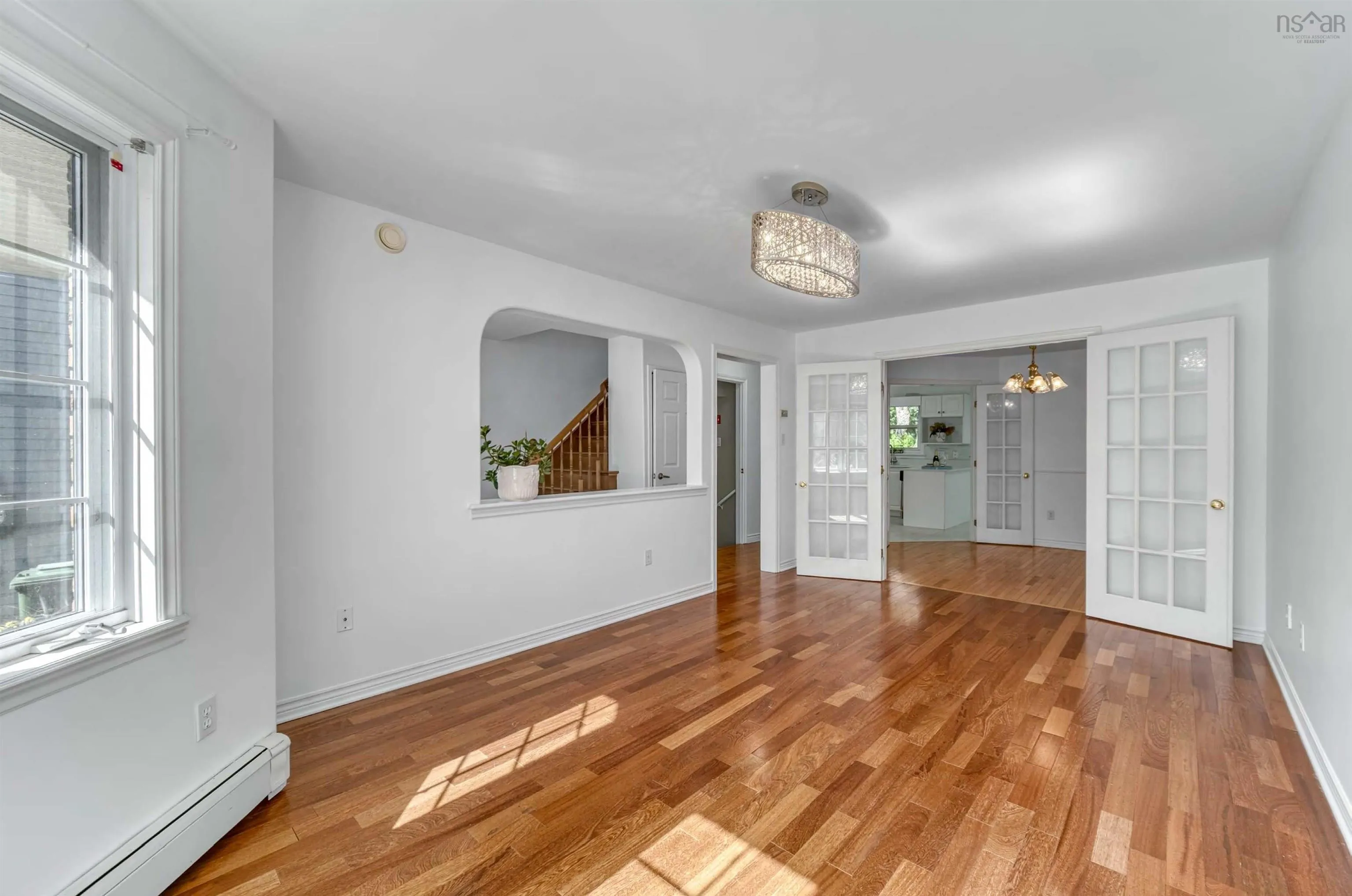 77 Amin Street, Bedford, NS B4A 4B8, 4 Bedrooms Bedrooms, ,4 BathroomsBathrooms,Residential,For Sale,Amin,202524202