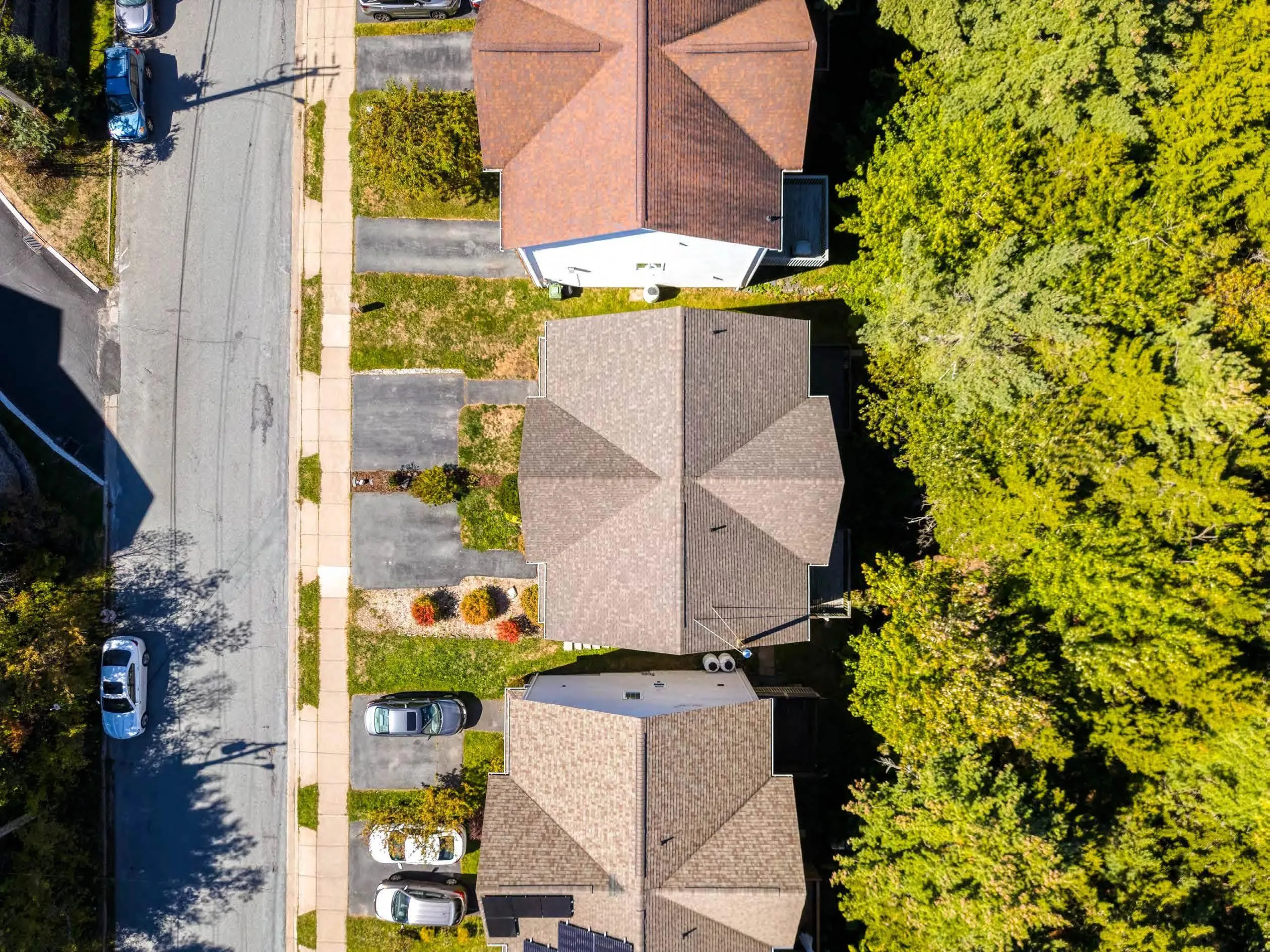77 Amin Street, Bedford, NS B4A 4B8, 4 Bedrooms Bedrooms, ,4 BathroomsBathrooms,Residential,For Sale,Amin,202524202