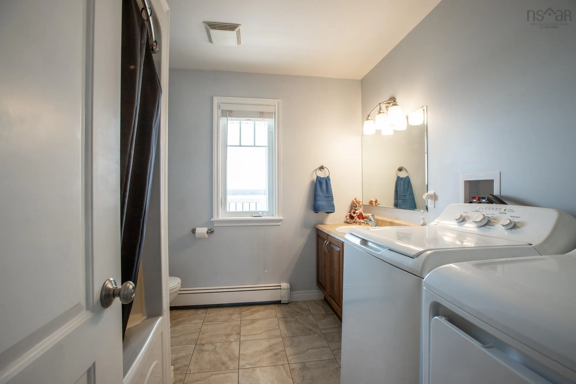 102 Oceantide Lane, West Pennant, NS B3V 0E9, 4 Bedrooms Bedrooms, ,4 BathroomsBathrooms,Residential,For Sale,Oceantide,202520307