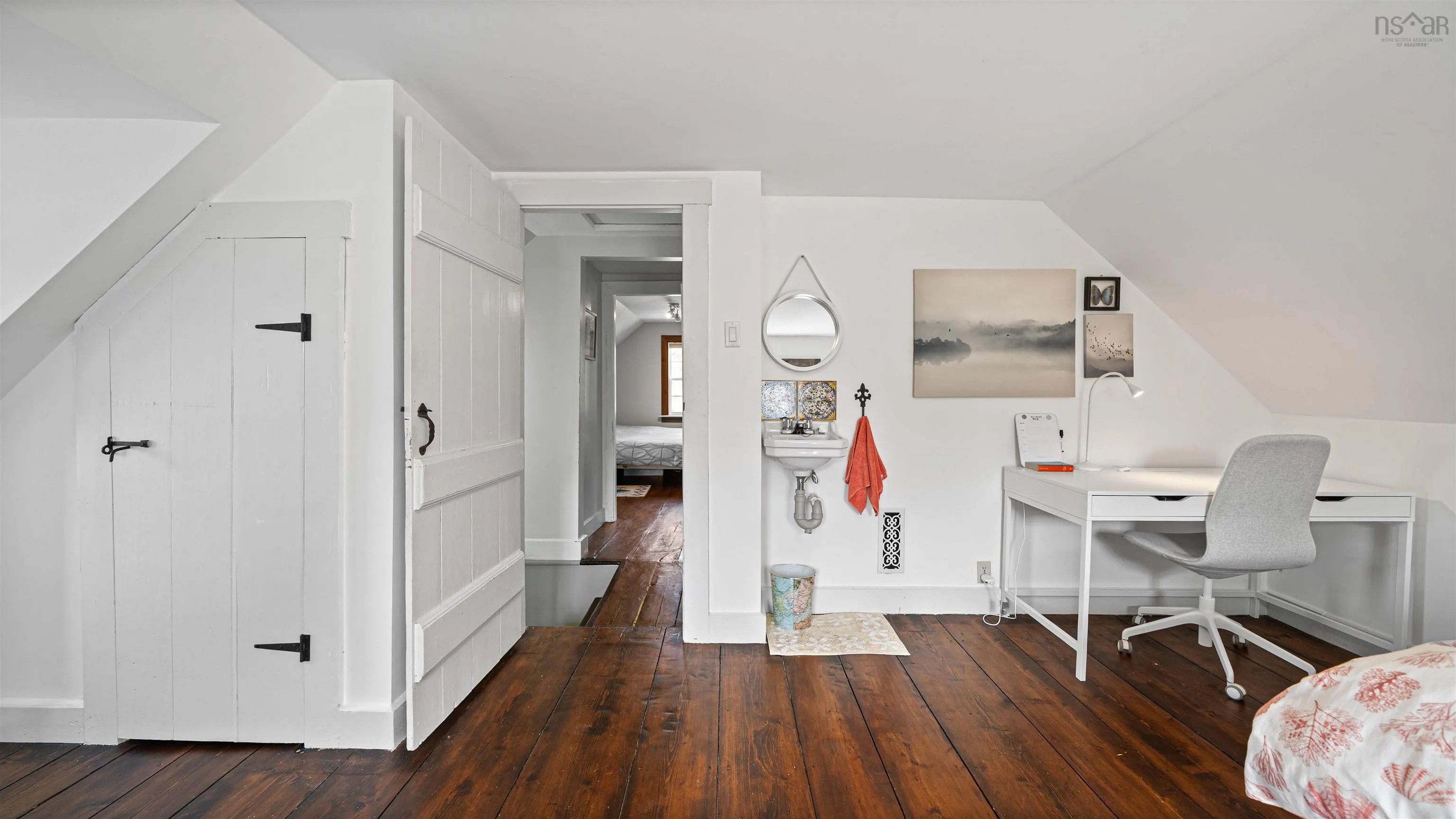 211 Indian Point Road, Glen Haven, NS B3Z 2S2, 5 Bedrooms Bedrooms, ,3 BathroomsBathrooms,Residential,For Sale,Indian Point,202518183