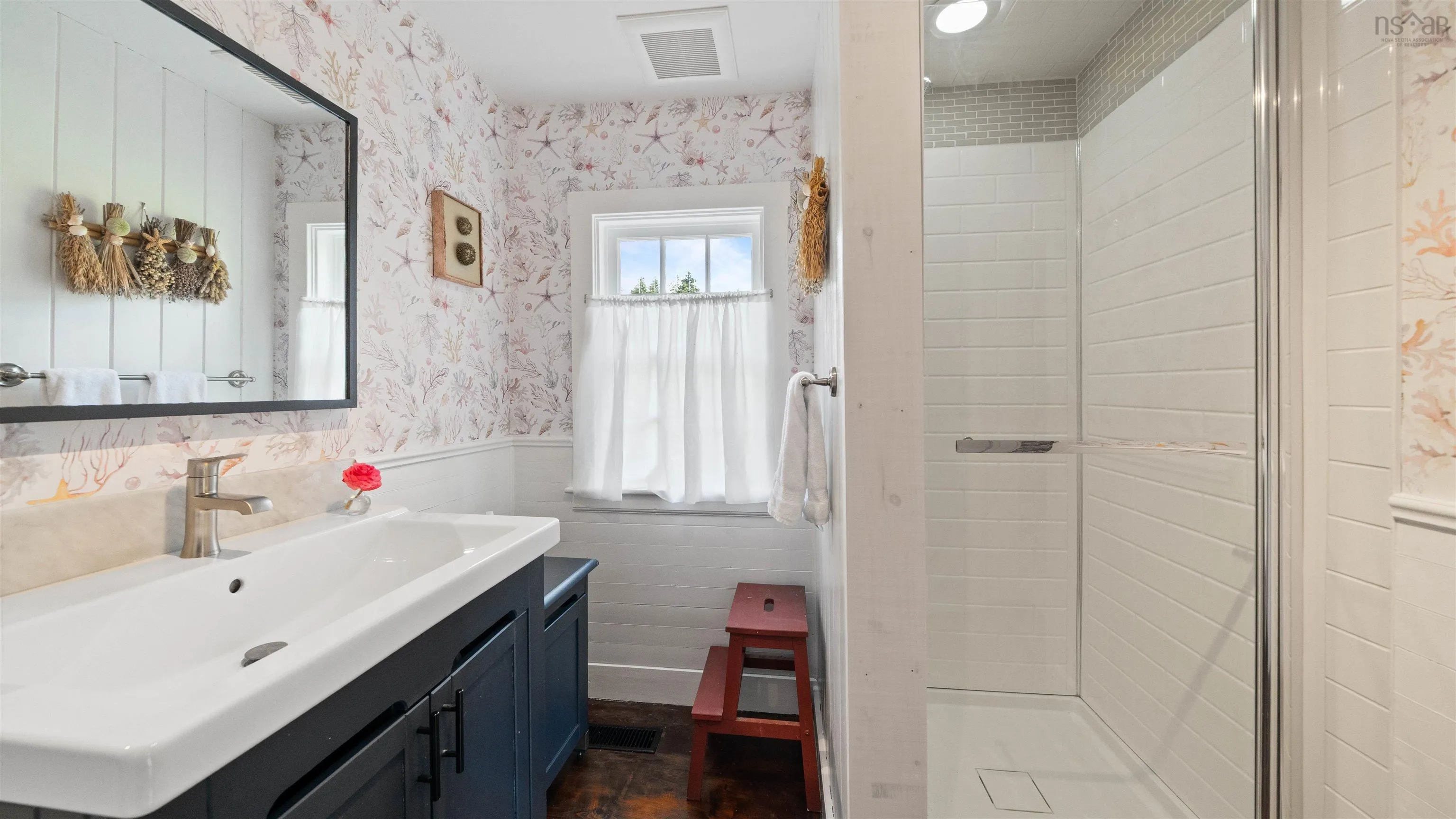 211 Indian Point Road, Glen Haven, NS B3Z 2S2, 5 Bedrooms Bedrooms, ,3 BathroomsBathrooms,Residential,For Sale,Indian Point,202518183