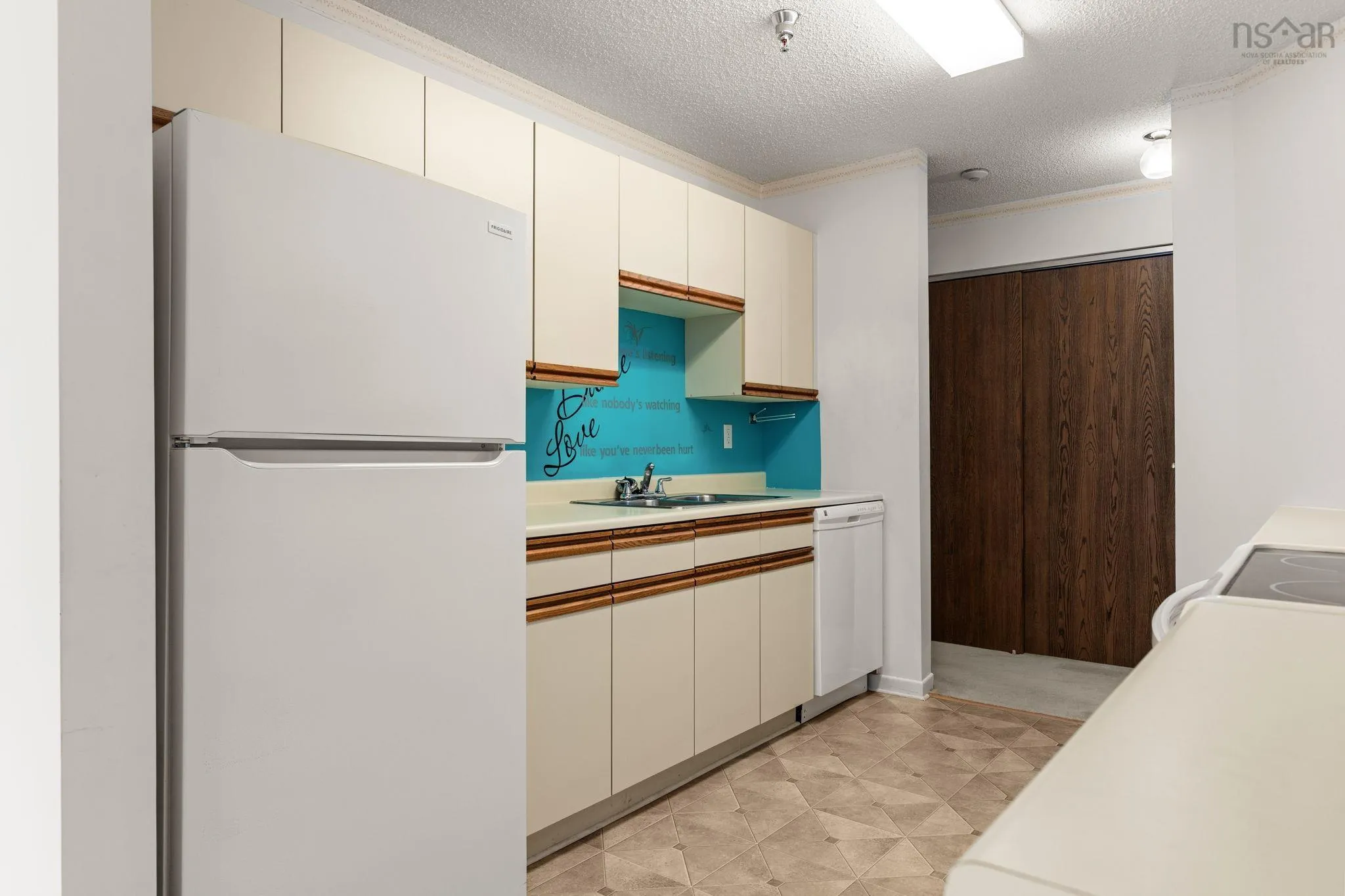205-51 Wimbledon Road, Bedford, NS B4A 3M7, 2 Bedrooms Bedrooms, ,2 BathroomsBathrooms,Residential,For Sale,Wimbledon,202517990