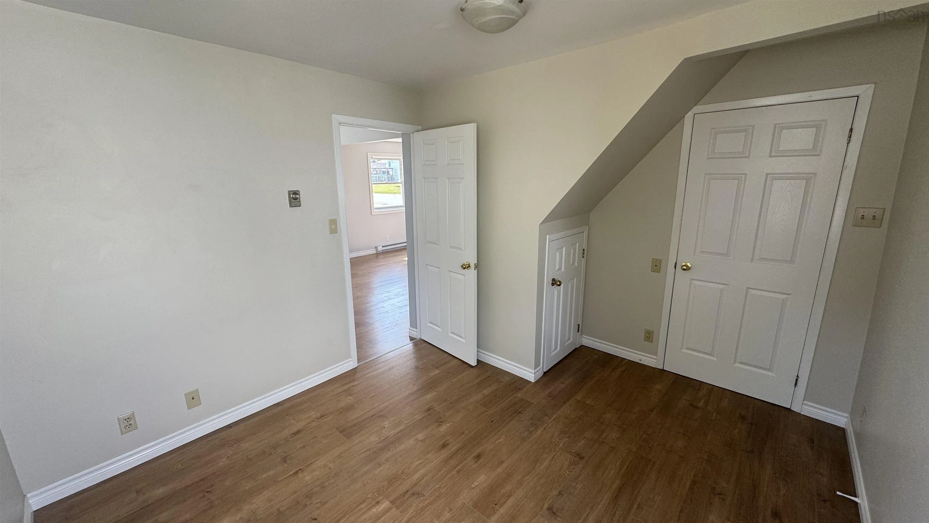 11-22 Dover Avenue, New Glasgow, NS B2H 4C1, 2 Bedrooms Bedrooms, ,1 BathroomBathrooms,Residential,For Sale,Dover,202520667