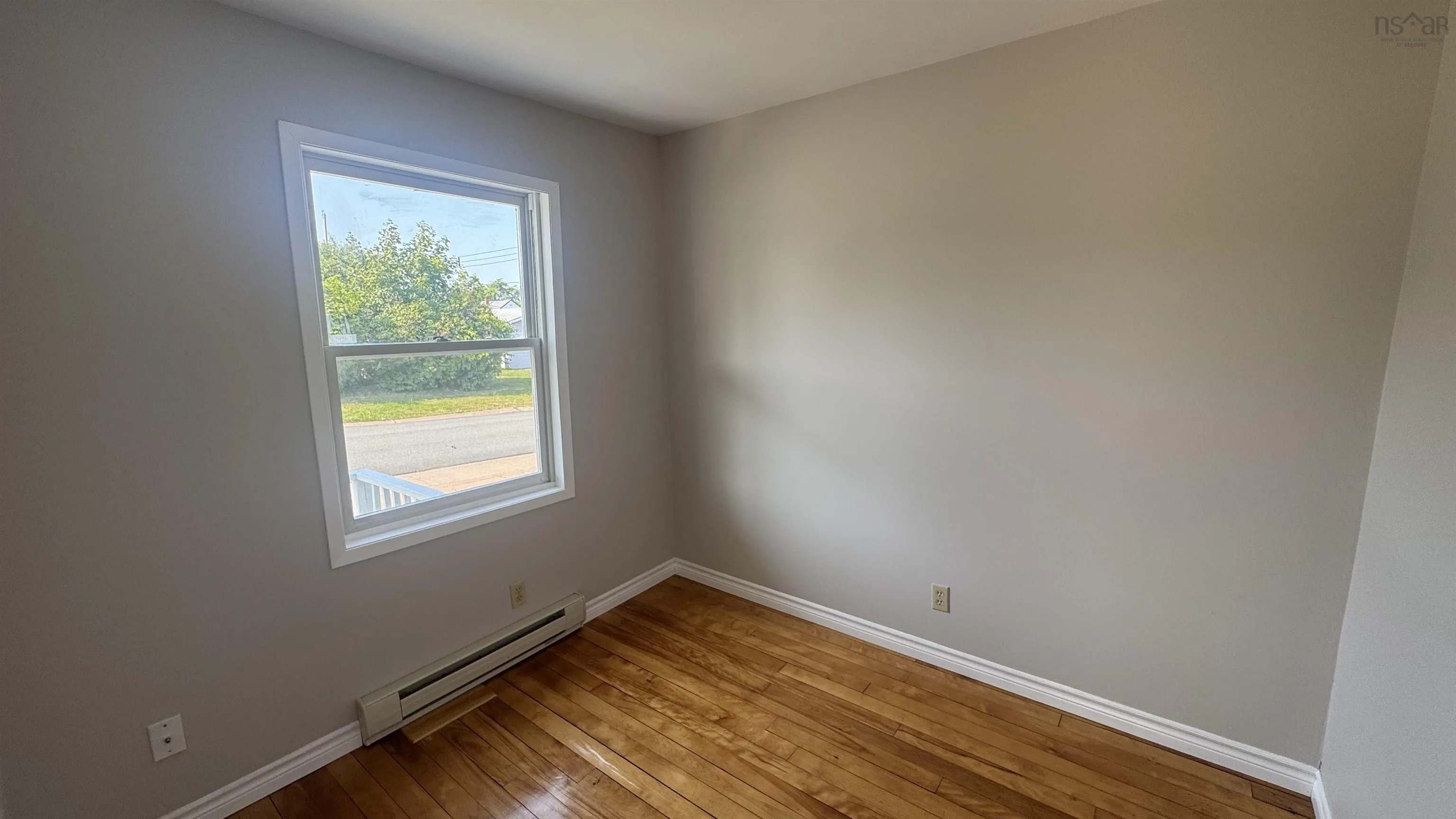 11-22 Dover Avenue, New Glasgow, NS B2H 4C1, 2 Bedrooms Bedrooms, ,1 BathroomBathrooms,Residential,For Sale,Dover,202520667