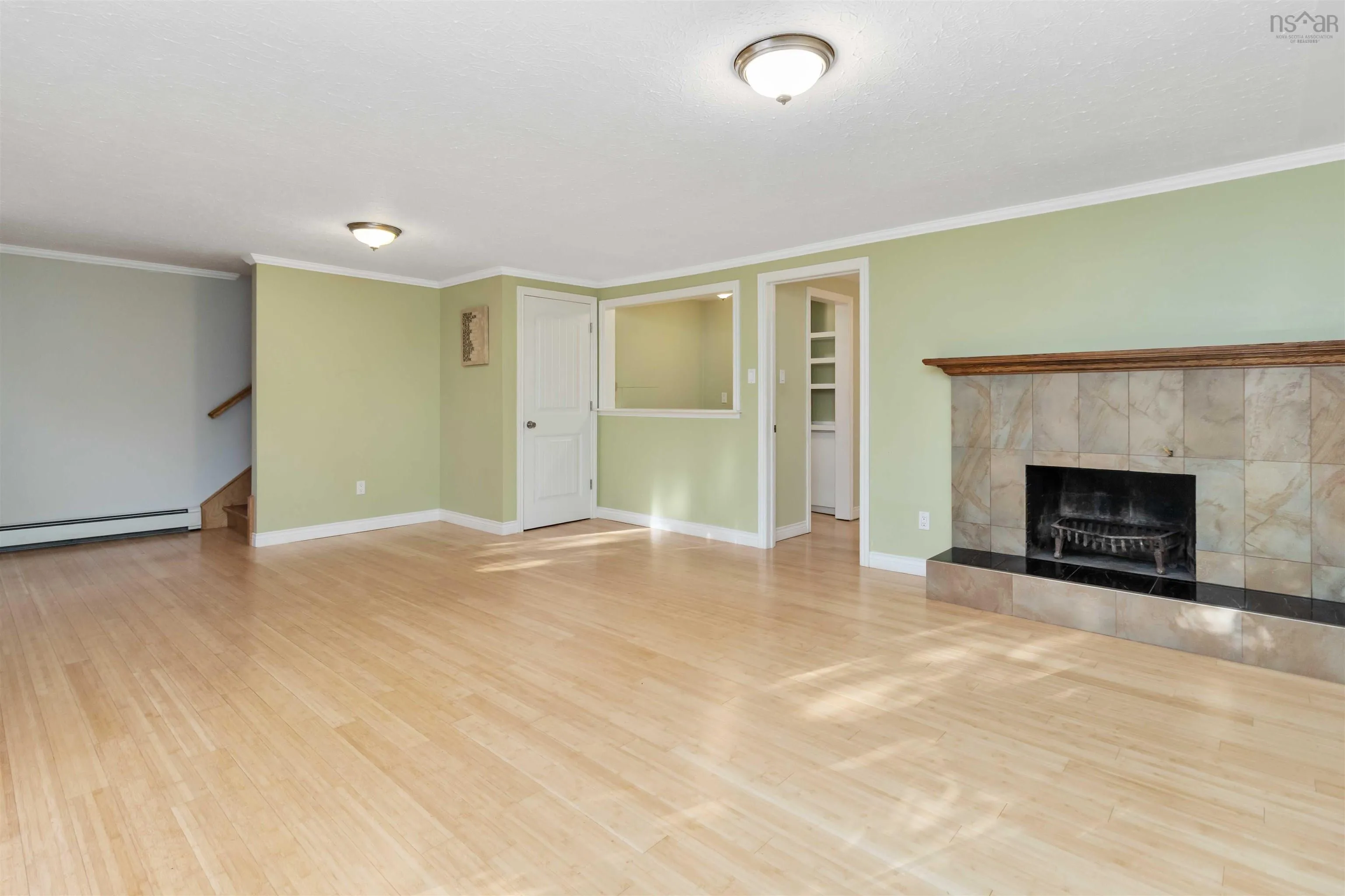 77 Tangmere Crescent, Halifax, NS B3M 1K2, 5 Bedrooms Bedrooms, ,2 BathroomsBathrooms,Residential,For Sale,Tangmere,202525570