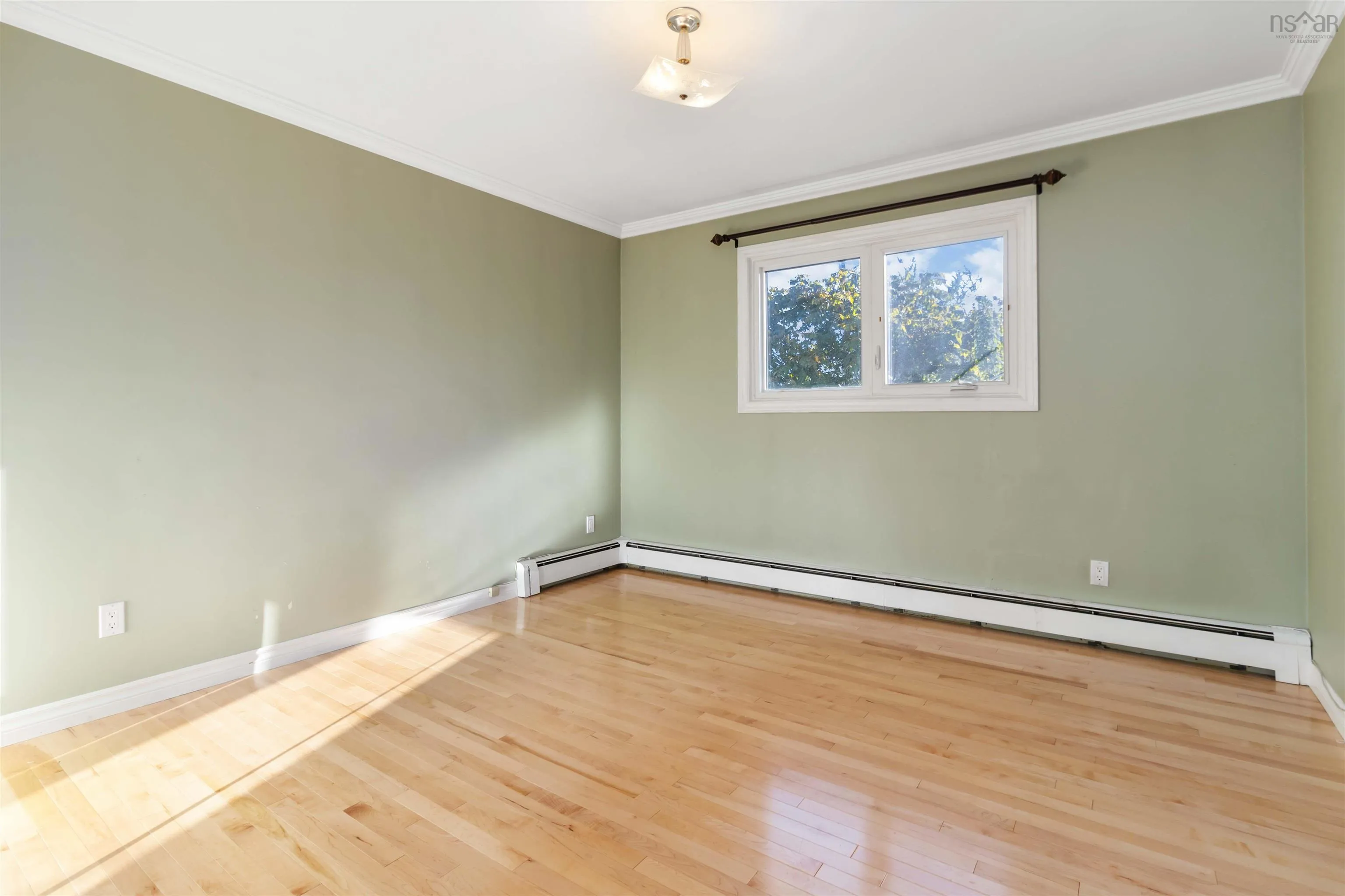 77 Tangmere Crescent, Halifax, NS B3M 1K2, 5 Bedrooms Bedrooms, ,2 BathroomsBathrooms,Residential,For Sale,Tangmere,202525570