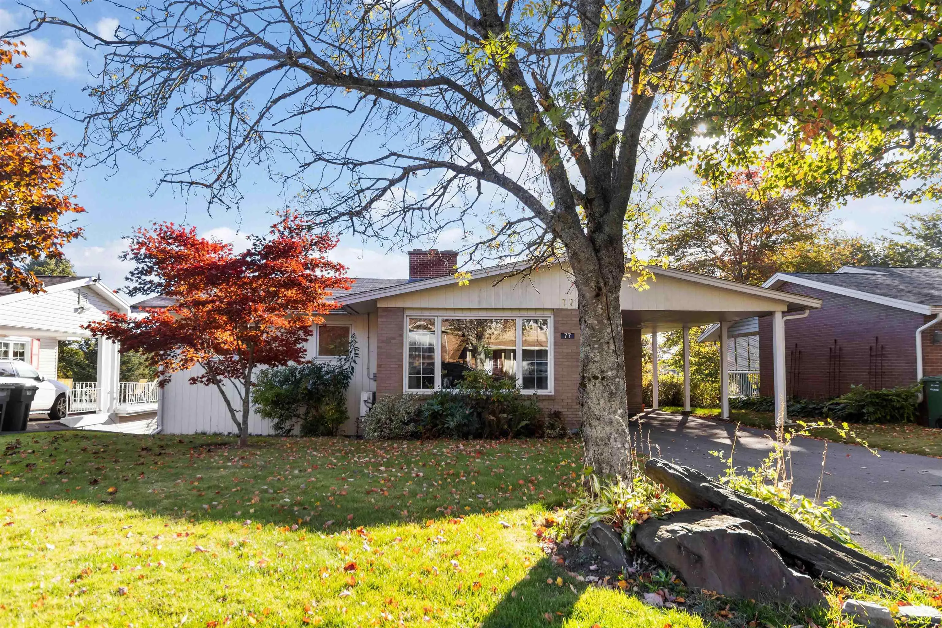 77 Tangmere Crescent, Halifax, NS B3M 1K2, 5 Bedrooms Bedrooms, ,2 BathroomsBathrooms,Residential,For Sale,Tangmere,202525570