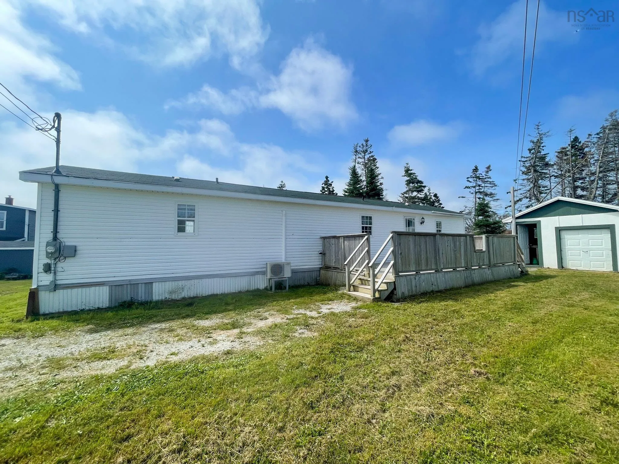 39 Kent Street, Louisbourg, NS B1C 1G2, 2 Bedrooms Bedrooms, ,2 BathroomsBathrooms,Residential,For Sale,Kent,202518140