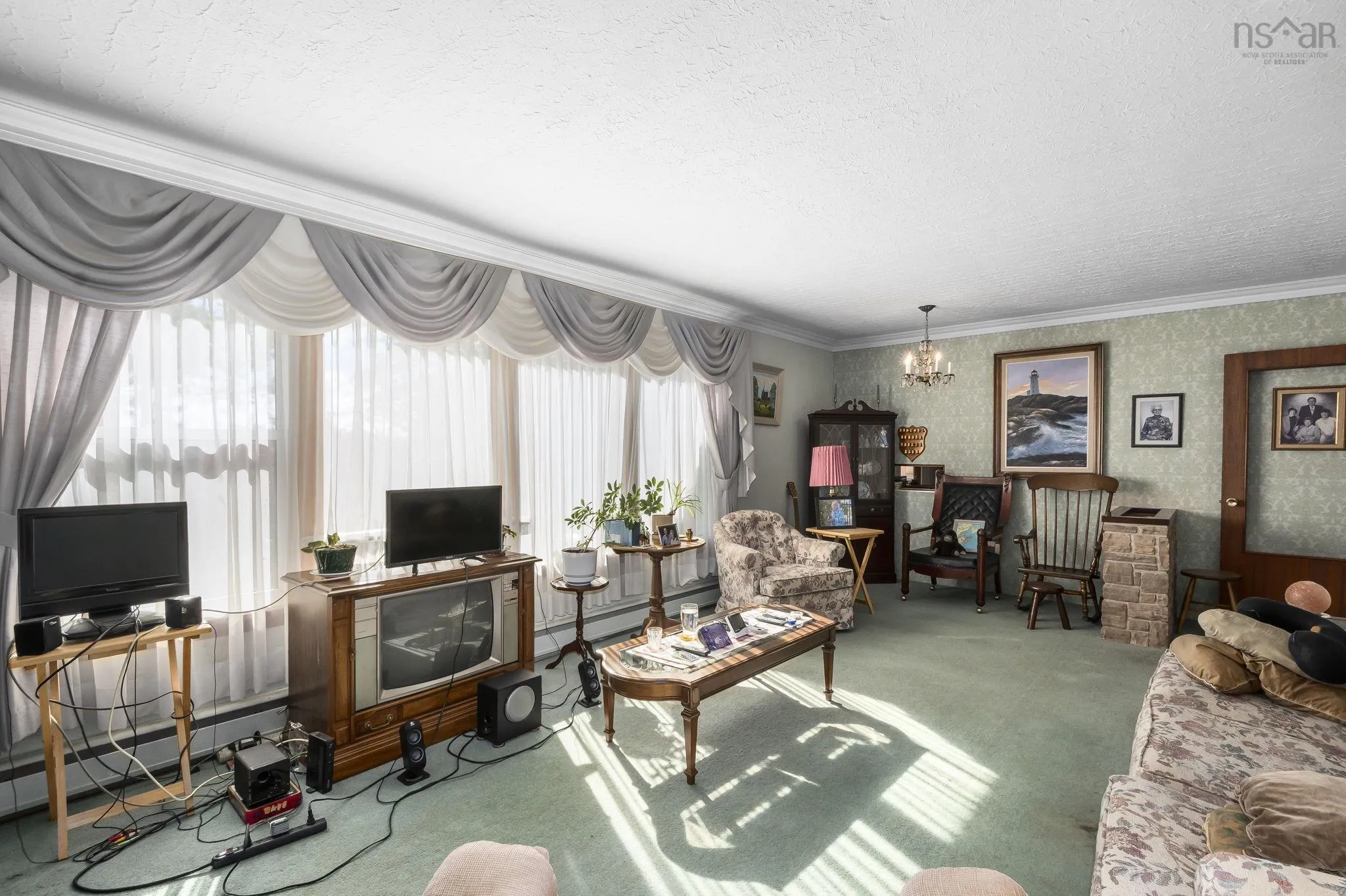 503 Basinview Drive, Bedford, NS B4A 1T3, 3 Bedrooms Bedrooms, ,2 BathroomsBathrooms,Residential,For Sale,Basinview,202525474
