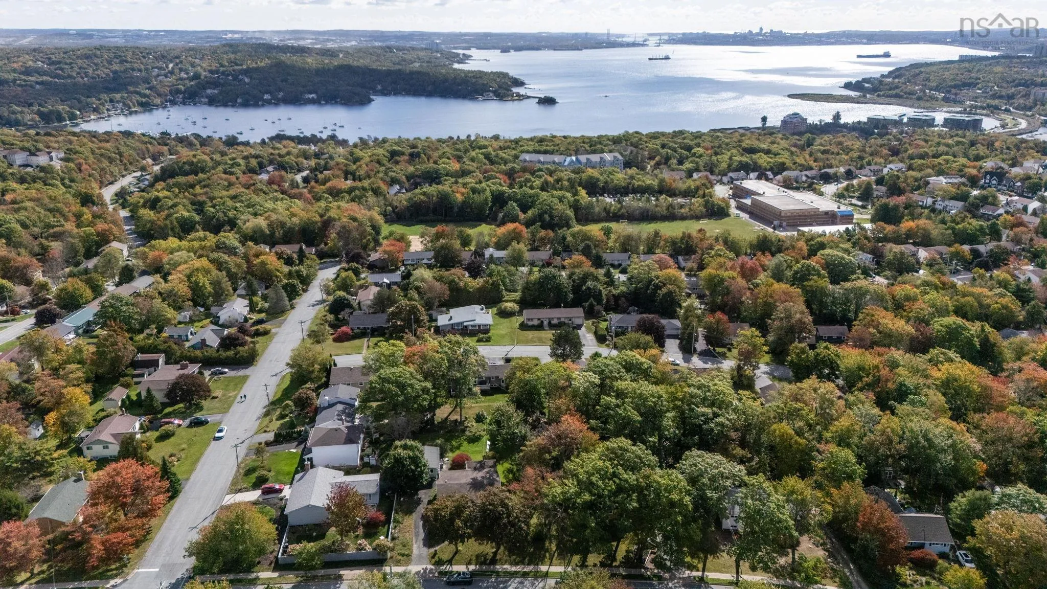 503 Basinview Drive, Bedford, NS B4A 1T3, 3 Bedrooms Bedrooms, ,2 BathroomsBathrooms,Residential,For Sale,Basinview,202525474