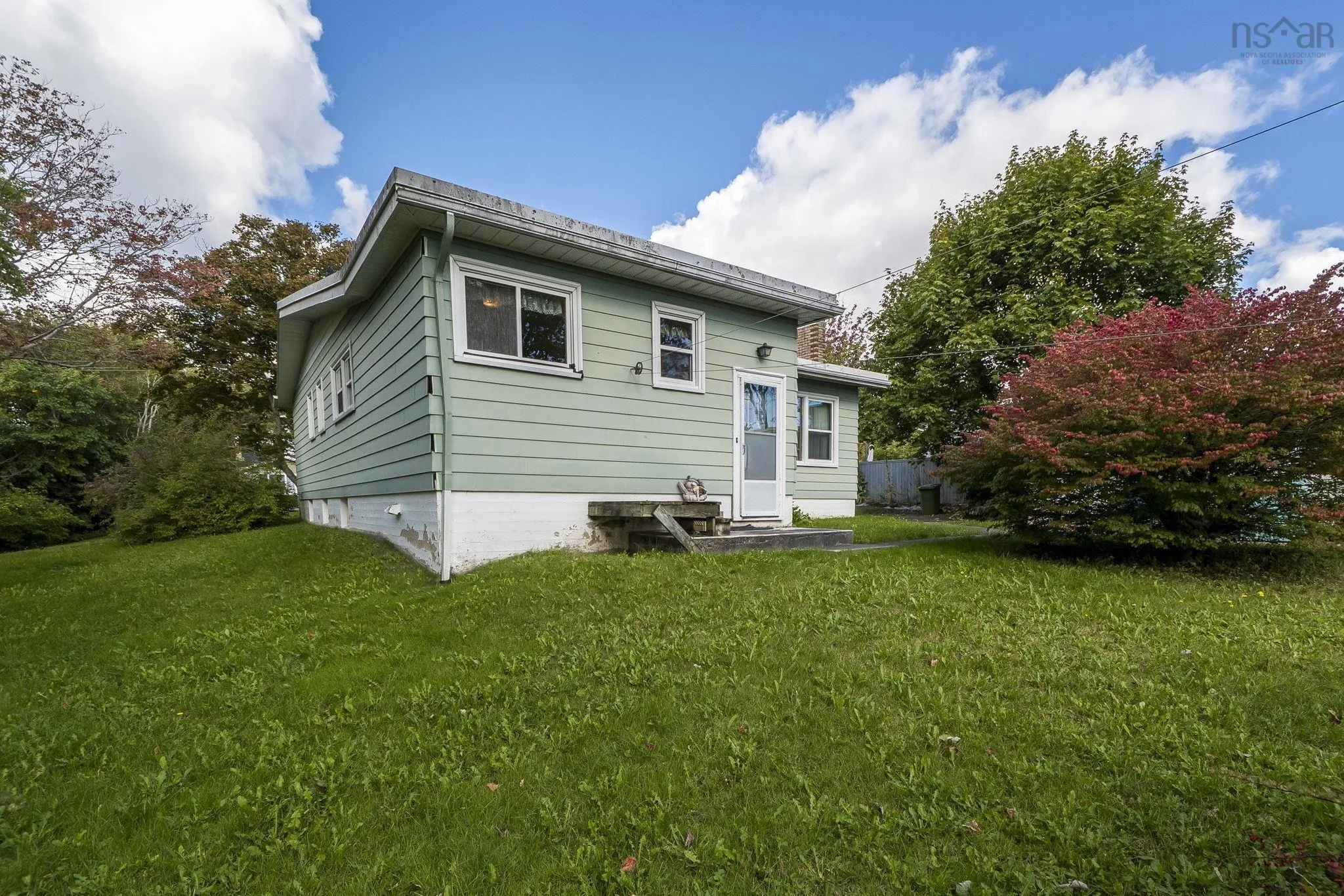 503 Basinview Drive, Bedford, NS B4A 1T3, 3 Bedrooms Bedrooms, ,2 BathroomsBathrooms,Residential,For Sale,Basinview,202525474
