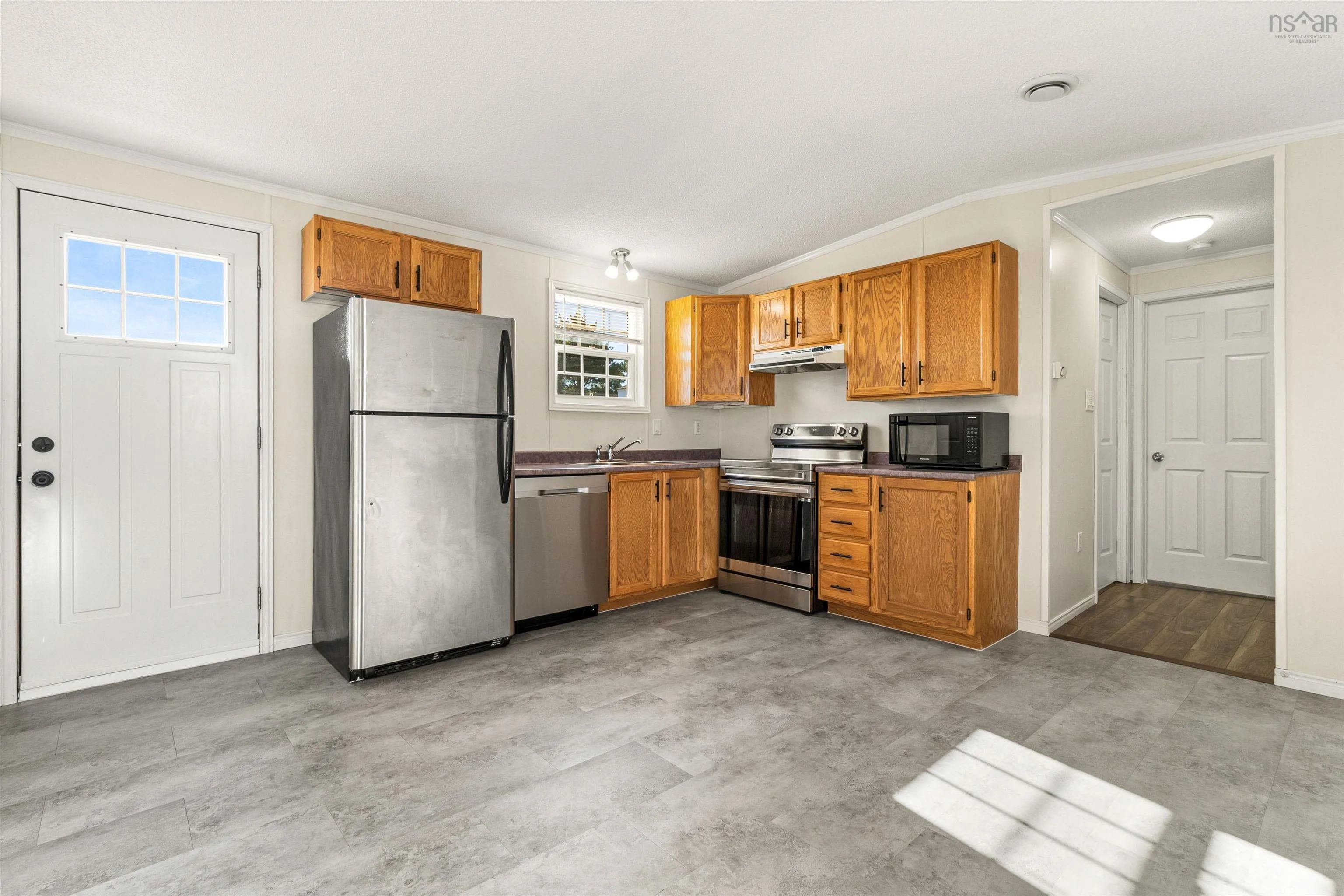 30 Hillside Drive, Harrietsfield, NS B3V 1A8, 3 Bedrooms Bedrooms, ,1 BathroomBathrooms,Residential,For Sale,Hillside,202523638