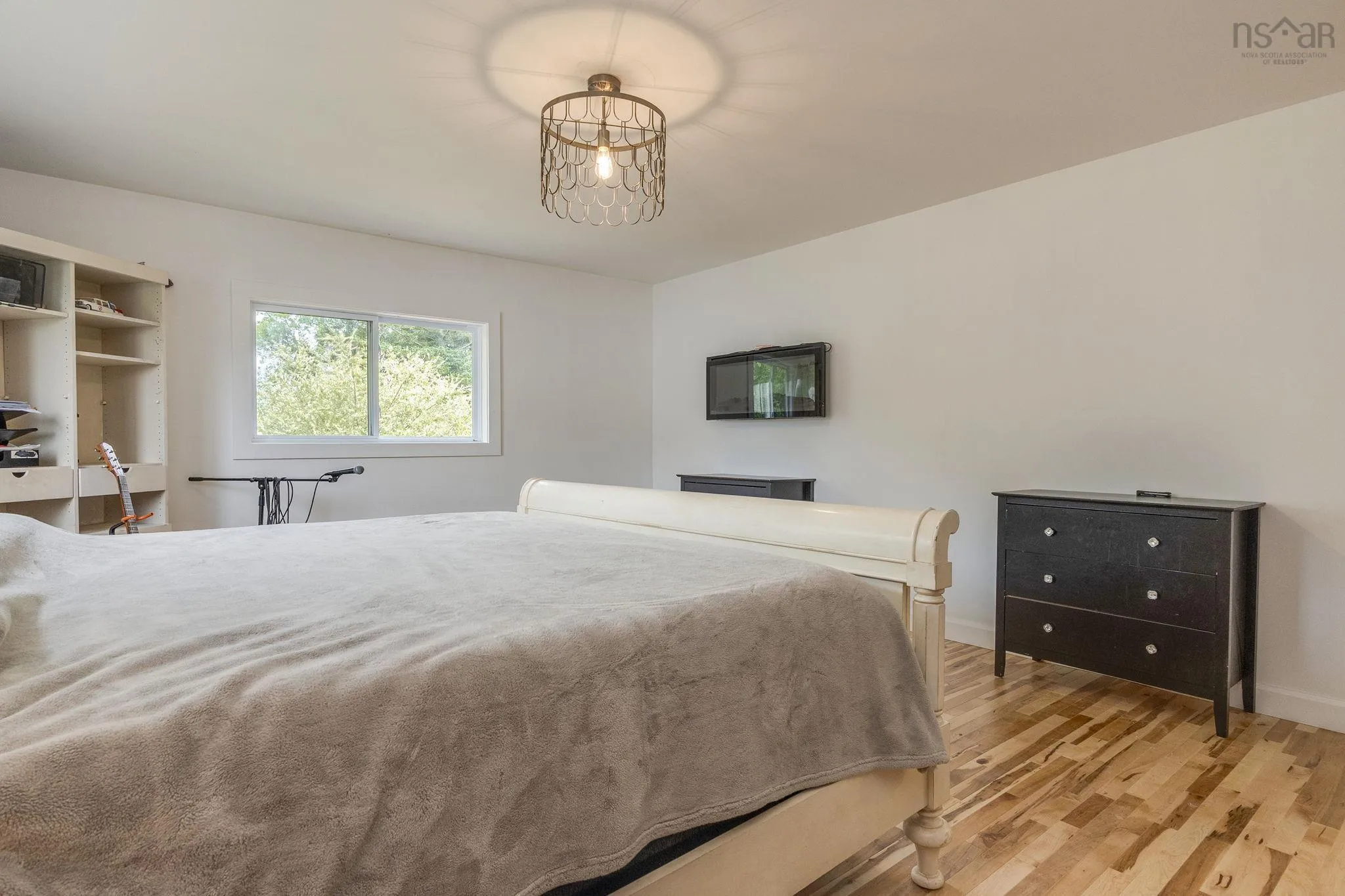 525 College Road, Windsor, NS B0N 2T0, 3 Bedrooms Bedrooms, ,2 BathroomsBathrooms,Residential,For Sale,College,202523182