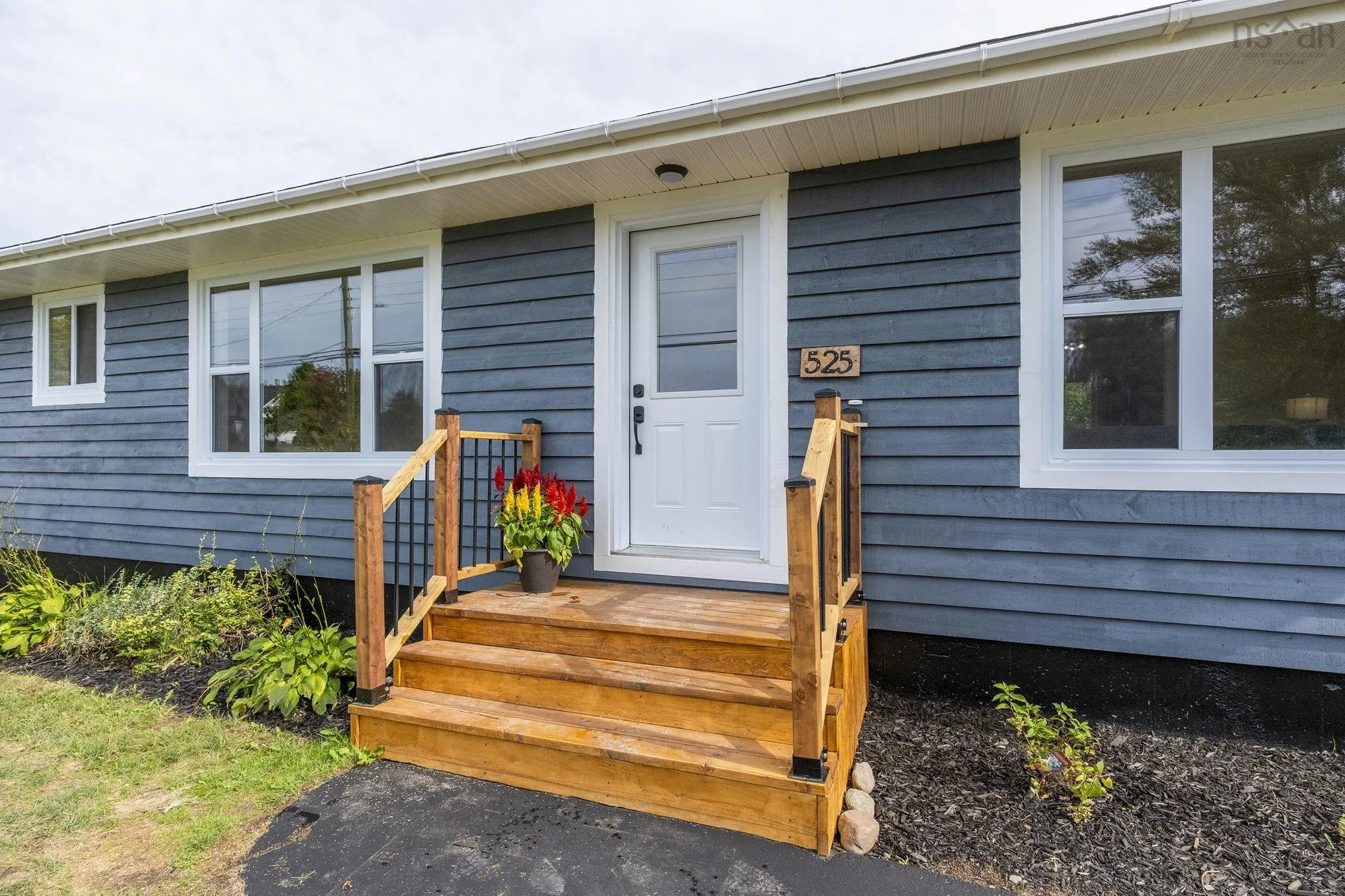 525 College Road, Windsor, NS B0N 2T0, 3 Bedrooms Bedrooms, ,2 BathroomsBathrooms,Residential,For Sale,College,202523182