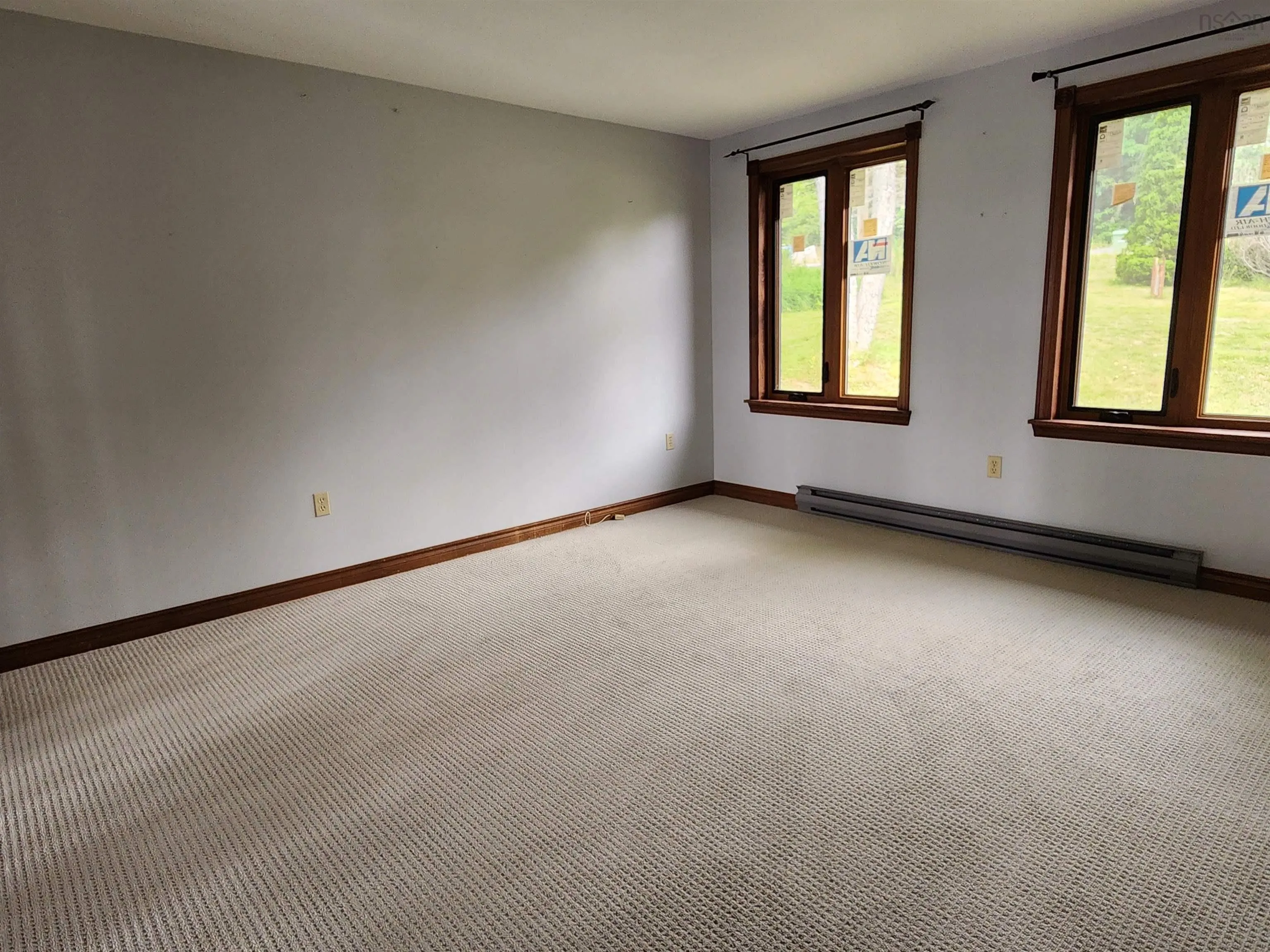 221 Hillside Drive, Boutiliers Point, NS B3Z 1W9, 4 Bedrooms Bedrooms, ,4 BathroomsBathrooms,Residential,For Sale,Hillside,202519860