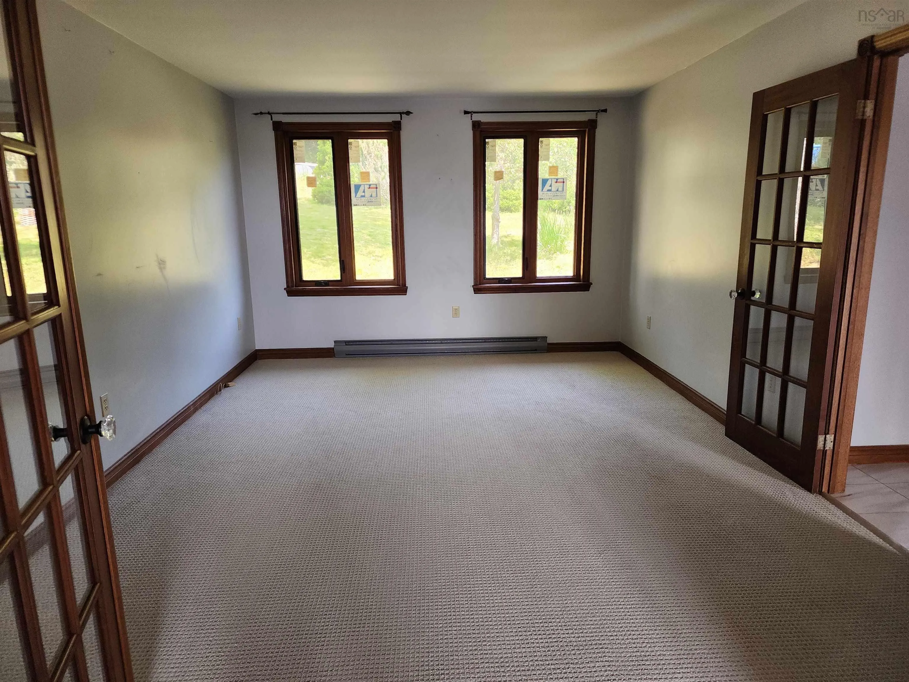 221 Hillside Drive, Boutiliers Point, NS B3Z 1W9, 4 Bedrooms Bedrooms, ,4 BathroomsBathrooms,Residential,For Sale,Hillside,202519860