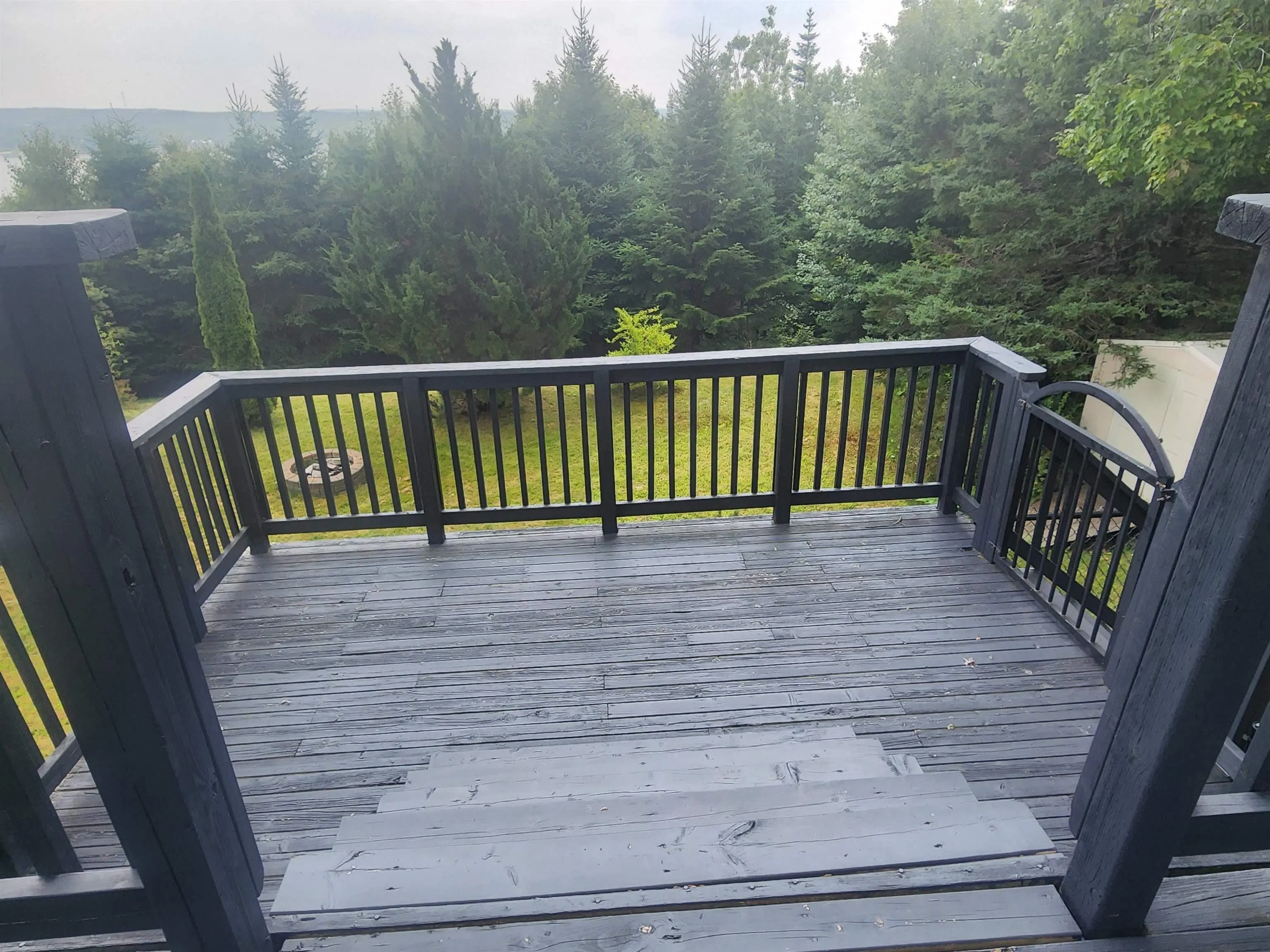 221 Hillside Drive, Boutiliers Point, NS B3Z 1W9, 4 Bedrooms Bedrooms, ,4 BathroomsBathrooms,Residential,For Sale,Hillside,202519860