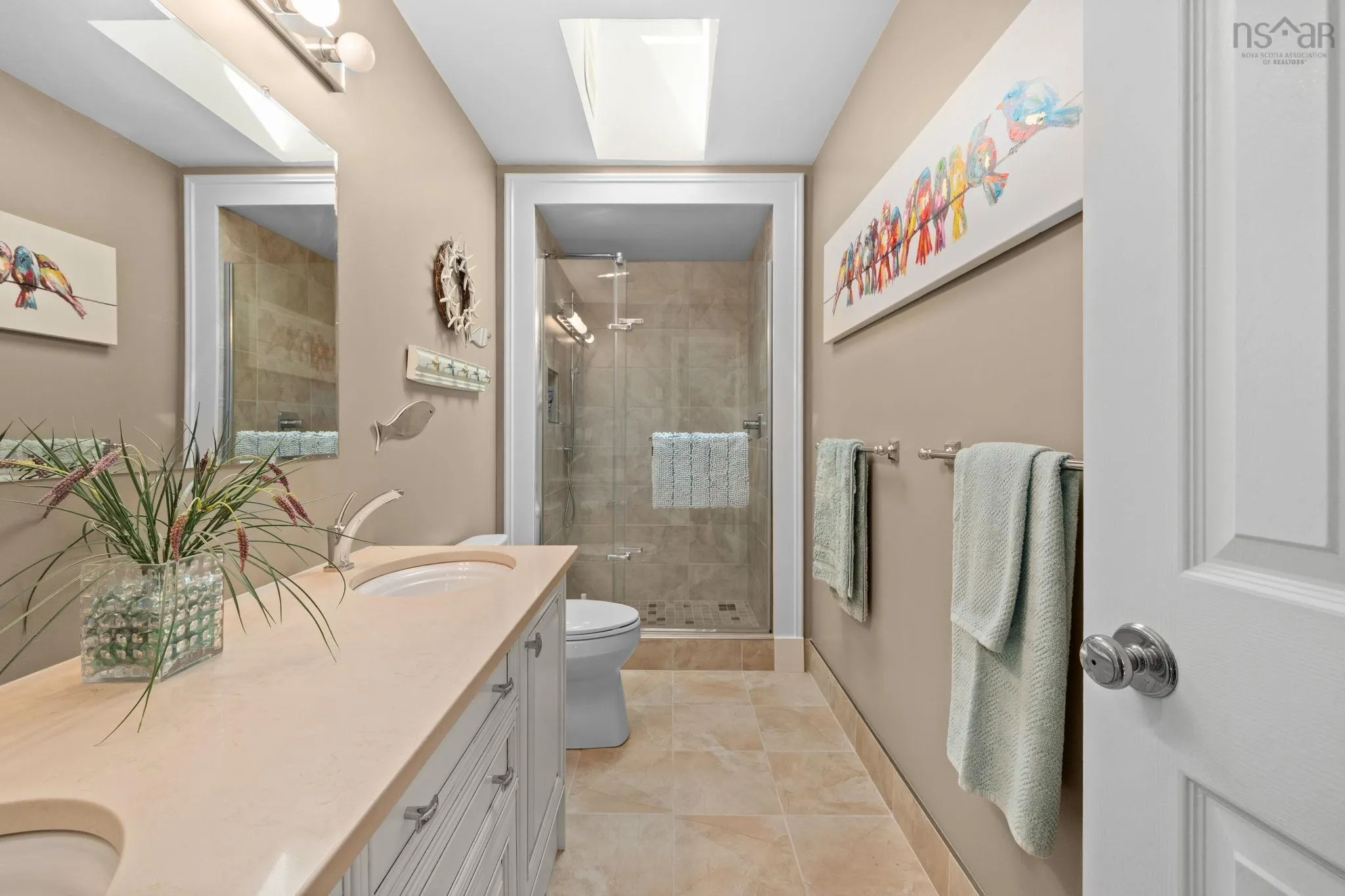 940 Young Avenue, Halifax, NS B3H 2W1, 6 Bedrooms Bedrooms, ,4 BathroomsBathrooms,Residential,For Sale,Young,202519052