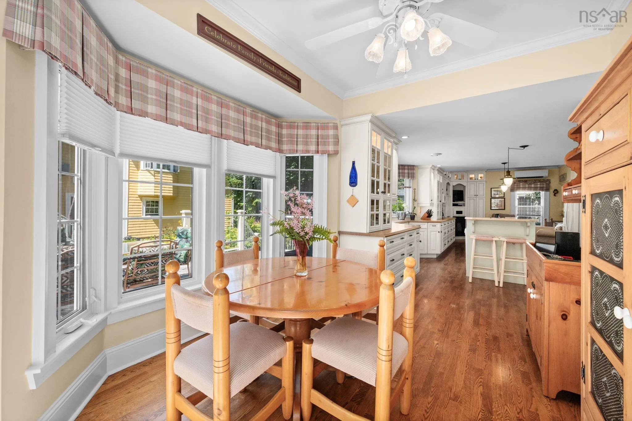 940 Young Avenue, Halifax, NS B3H 2W1, 6 Bedrooms Bedrooms, ,4 BathroomsBathrooms,Residential,For Sale,Young,202519052