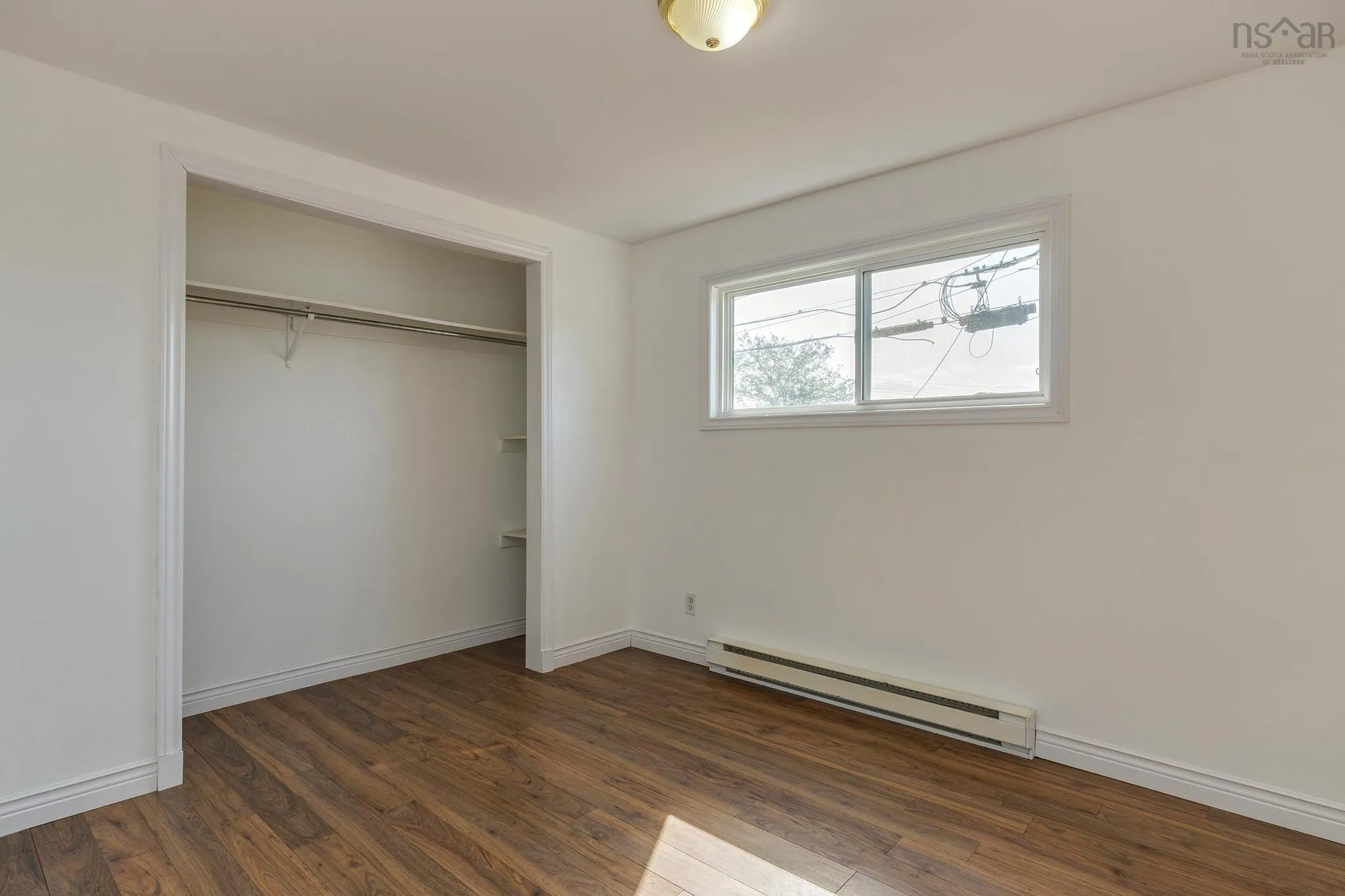 27 Florence Avenue, Dartmouth, NS B2Y 2A4, 2 Bedrooms Bedrooms, ,1 BathroomBathrooms,Residential,For Sale,Florence,202519243