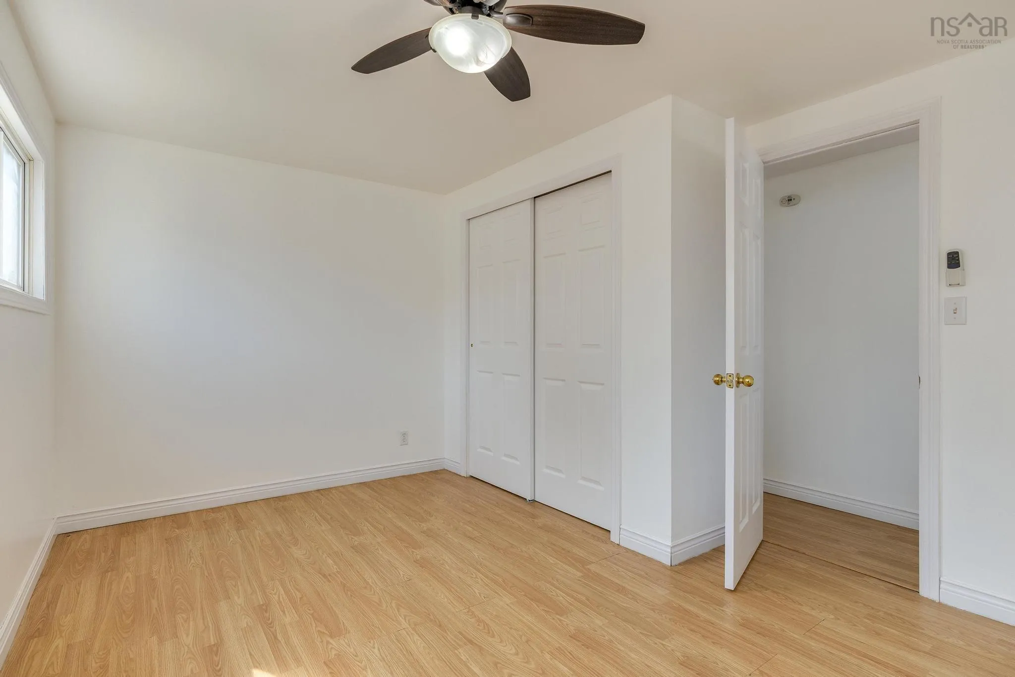 27 Florence Avenue, Dartmouth, NS B2Y 2A4, 2 Bedrooms Bedrooms, ,1 BathroomBathrooms,Residential,For Sale,Florence,202519243