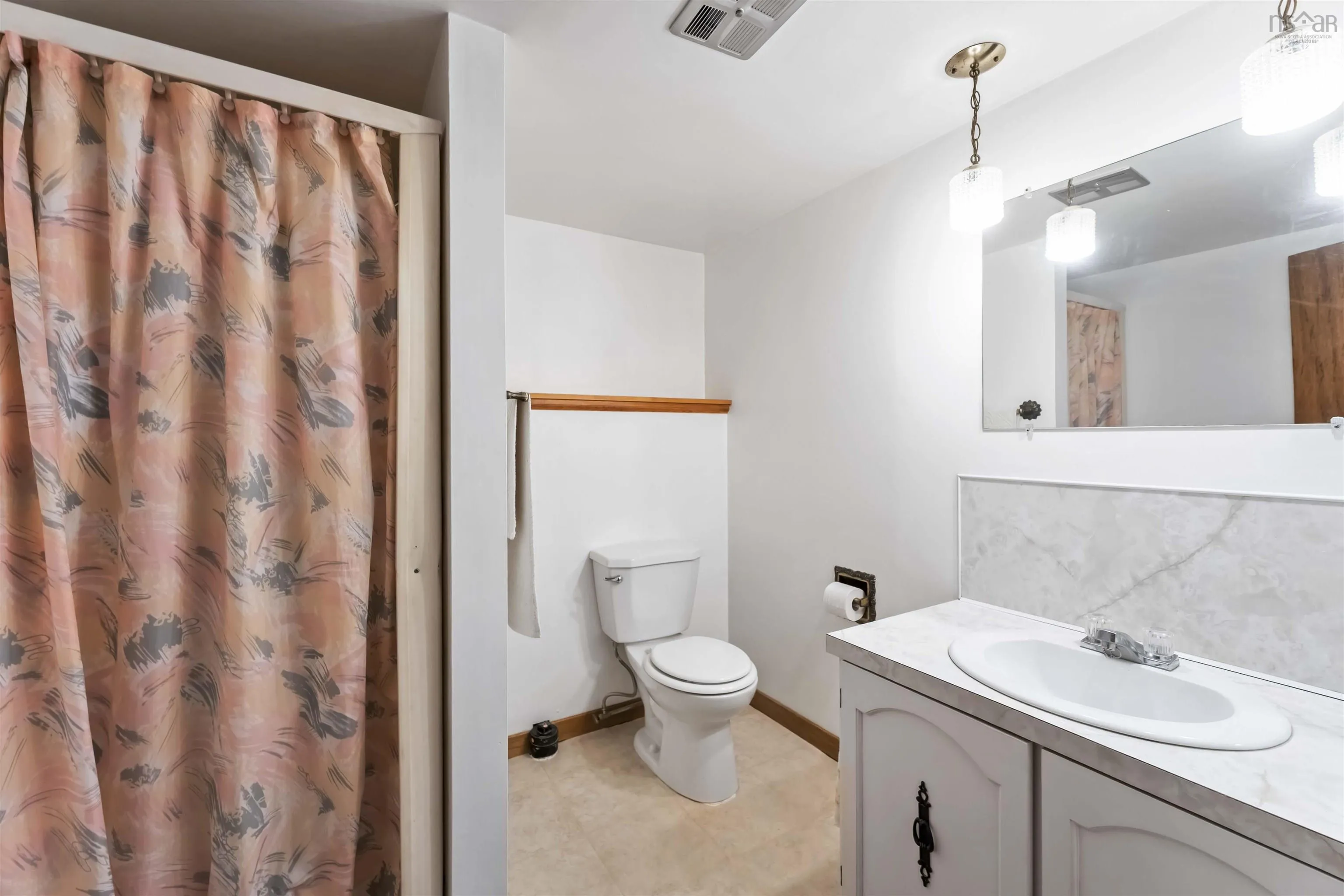 4 Mckenzie Drive, Middleton, NS B0S 1P0, 4 Bedrooms Bedrooms, ,2 BathroomsBathrooms,Residential,For Sale,Mckenzie,202518495