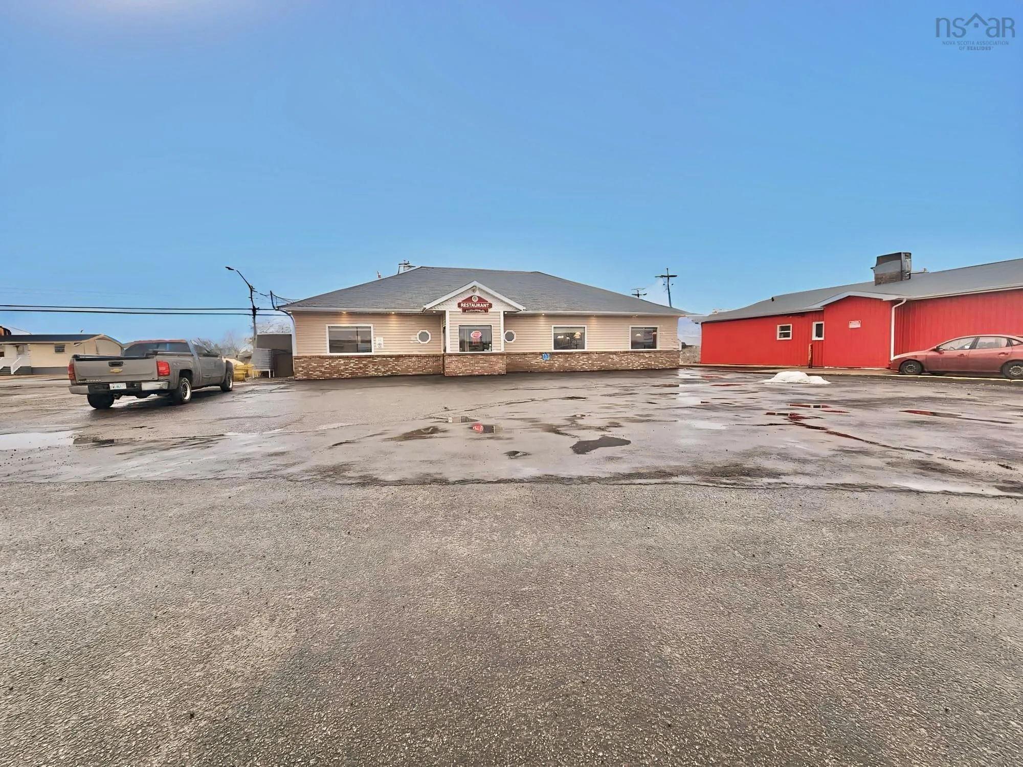 6 Sterling Road, Glace Bay Ns B1a 3x3, ,Commercial Sale,For Sale,Sterling,202427151