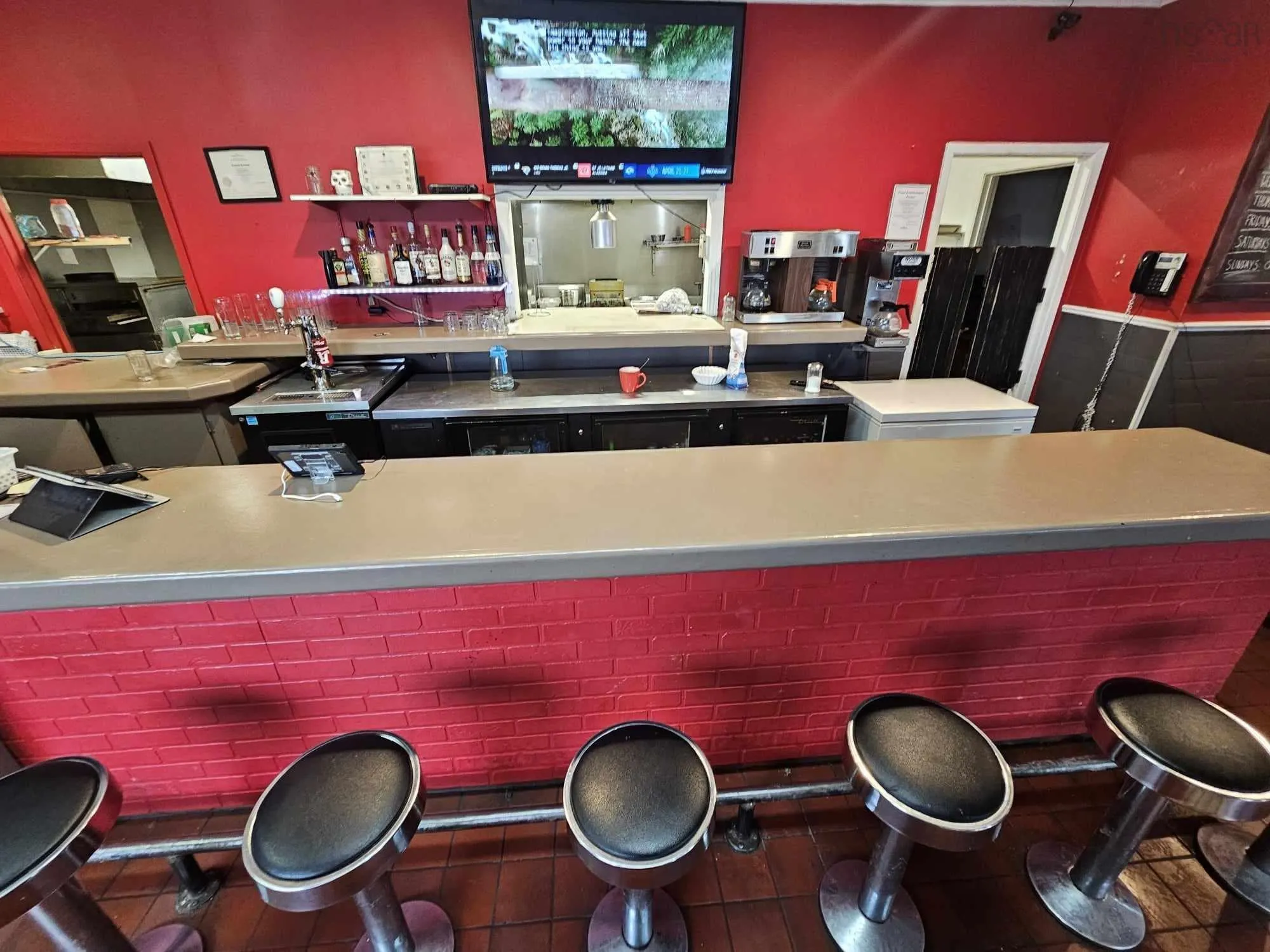 6 Sterling Road, Glace Bay Ns B1a 3x3, ,Commercial Sale,For Sale,Sterling,202427151
