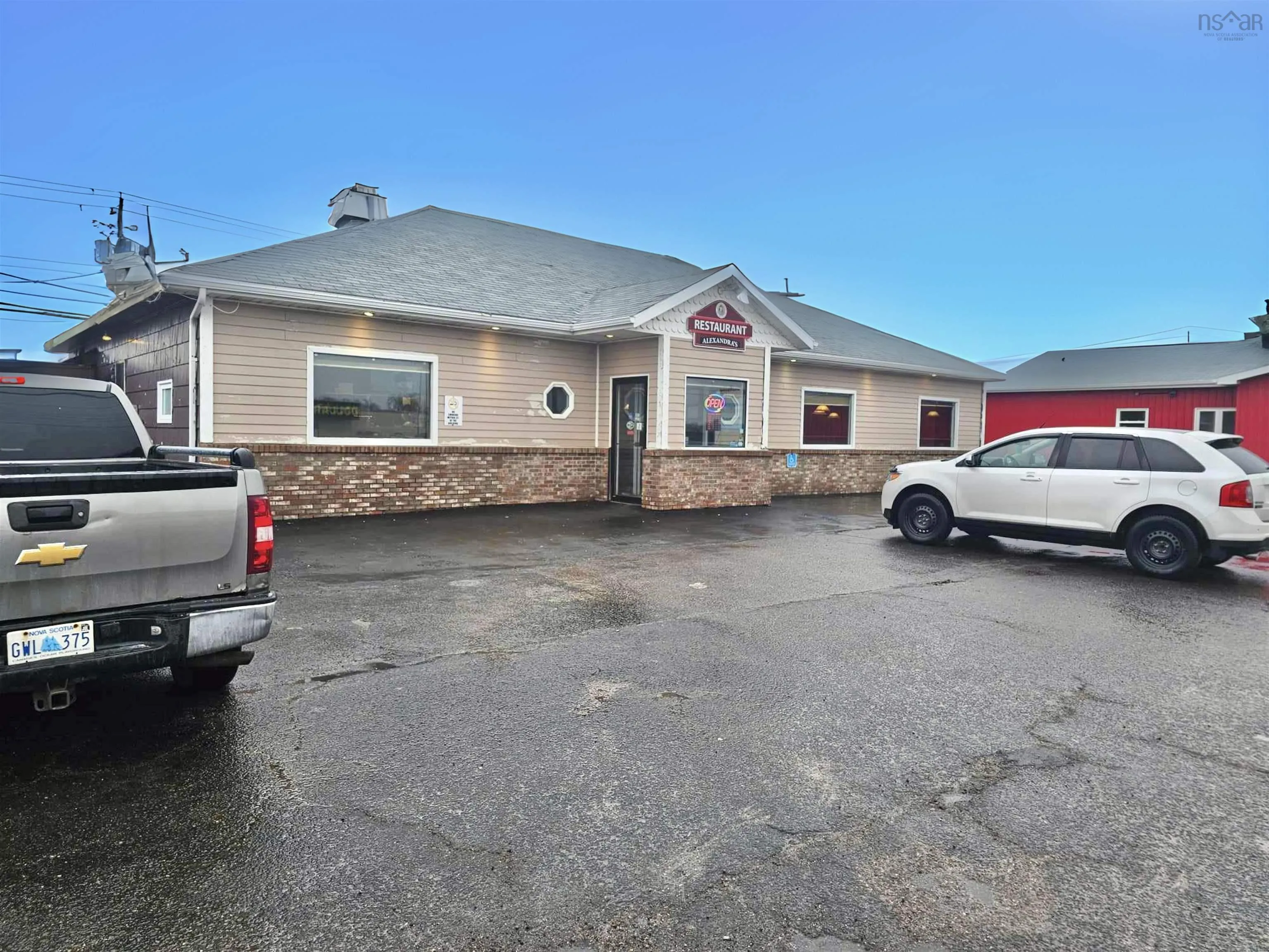 6 Sterling Road, Glace Bay Ns B1a 3x3, ,Commercial Sale,For Sale,Sterling,202427151