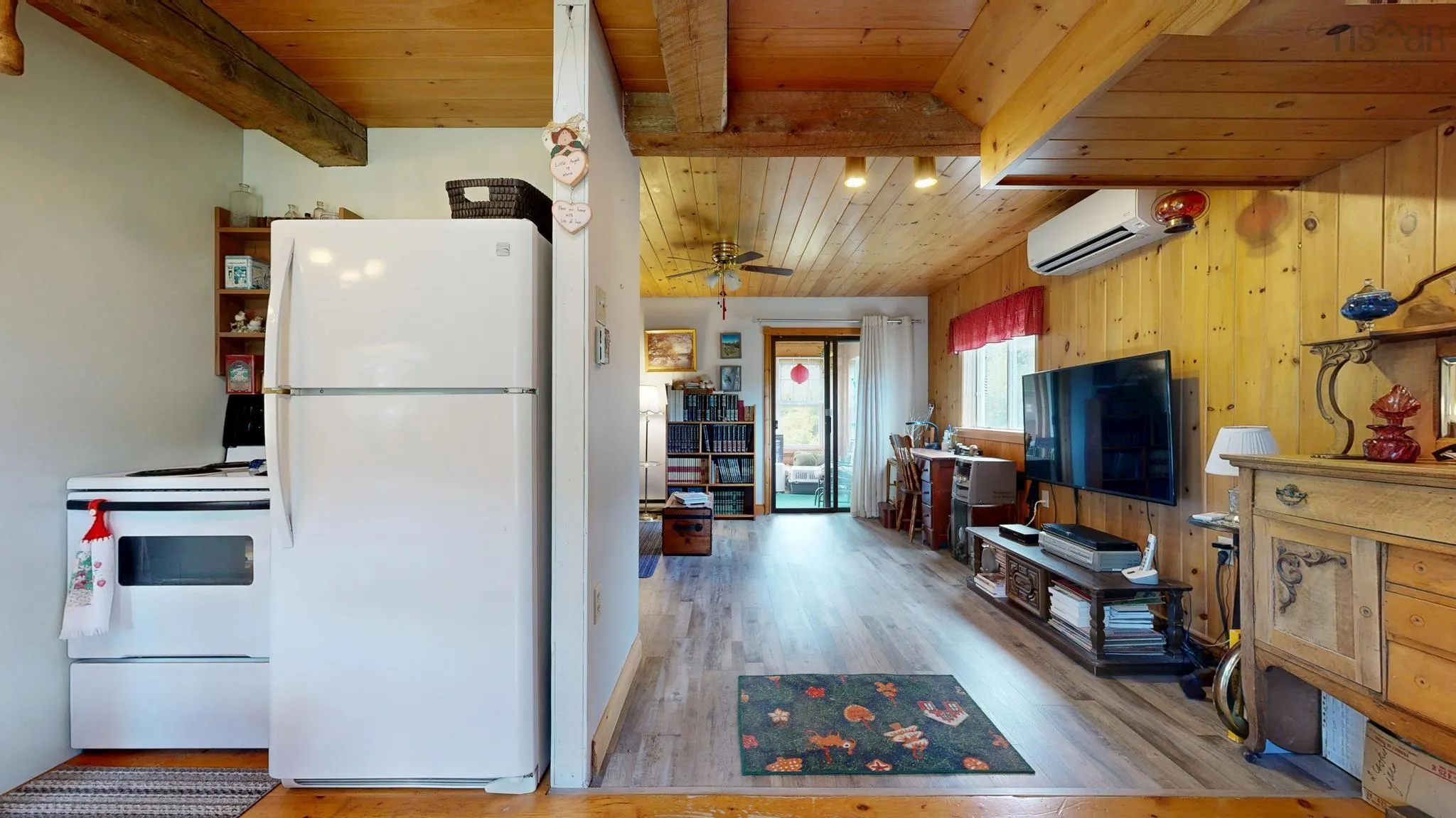 1214 Old Port Mouton Road, White Point, NS B0T 1G0, 2 Bedrooms Bedrooms, ,2 BathroomsBathrooms,Residential,For Sale,Old Port Mouton,202522604
