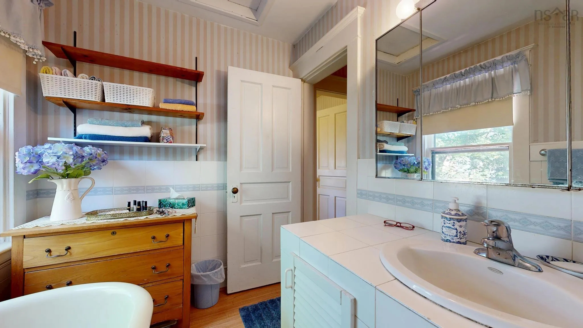 1880 Garden Street, Halifax, NS B3H 3R6, 2 Bedrooms Bedrooms, ,1 BathroomBathrooms,Residential,For Sale,Garden,202522497
