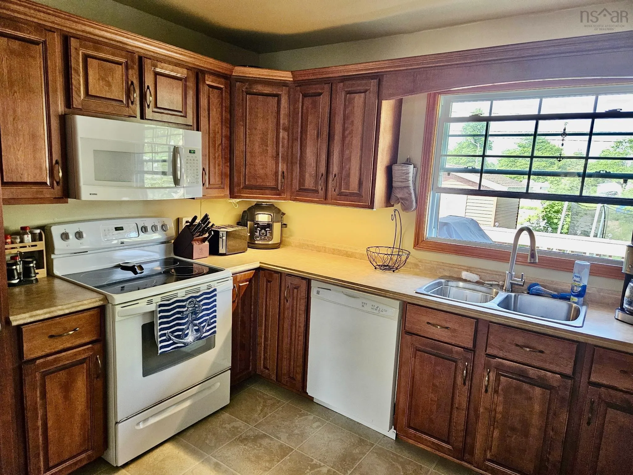12 Hemlock Drive, Port Hawkesbury, NS B9A 3G7, 3 Bedrooms Bedrooms, ,1 BathroomBathrooms,Residential,For Sale,Hemlock,202524878