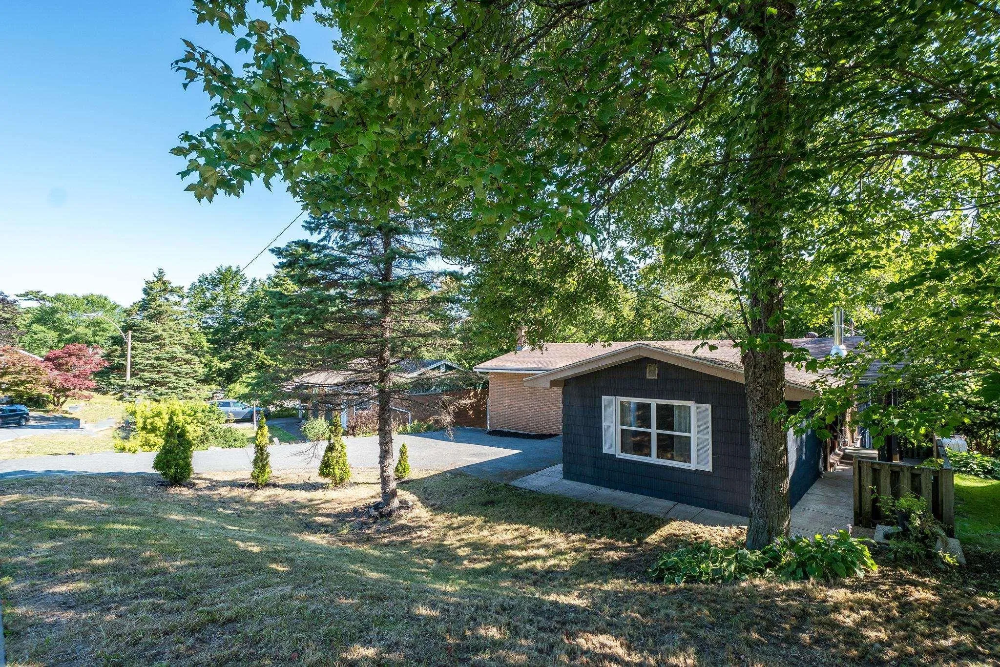 6 Laurentide Drive, Halifax, NS B3M 2N1, 4 Bedrooms Bedrooms, ,3 BathroomsBathrooms,Residential,For Sale,Laurentide,202519977