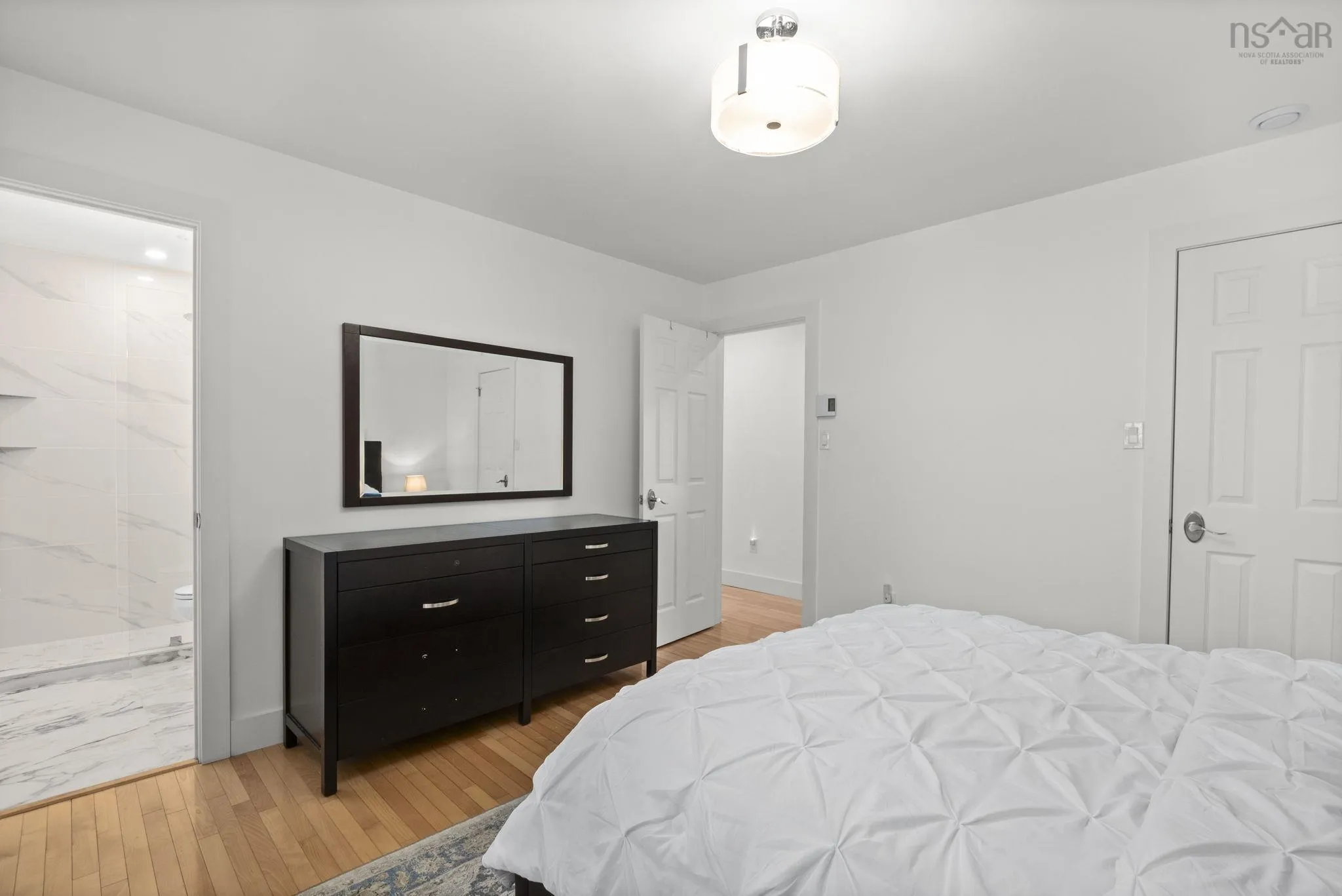 28 Horizon Road, Bedford, NS B4A 3N1, 5 Bedrooms Bedrooms, ,3 BathroomsBathrooms,Residential,For Sale,Horizon,202520029