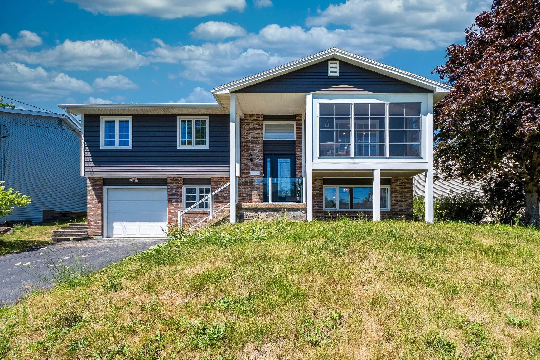 28 Horizon Road, Bedford, NS B4A 3N1, 5 Bedrooms Bedrooms, ,3 BathroomsBathrooms,Residential,For Sale,Horizon,202520029