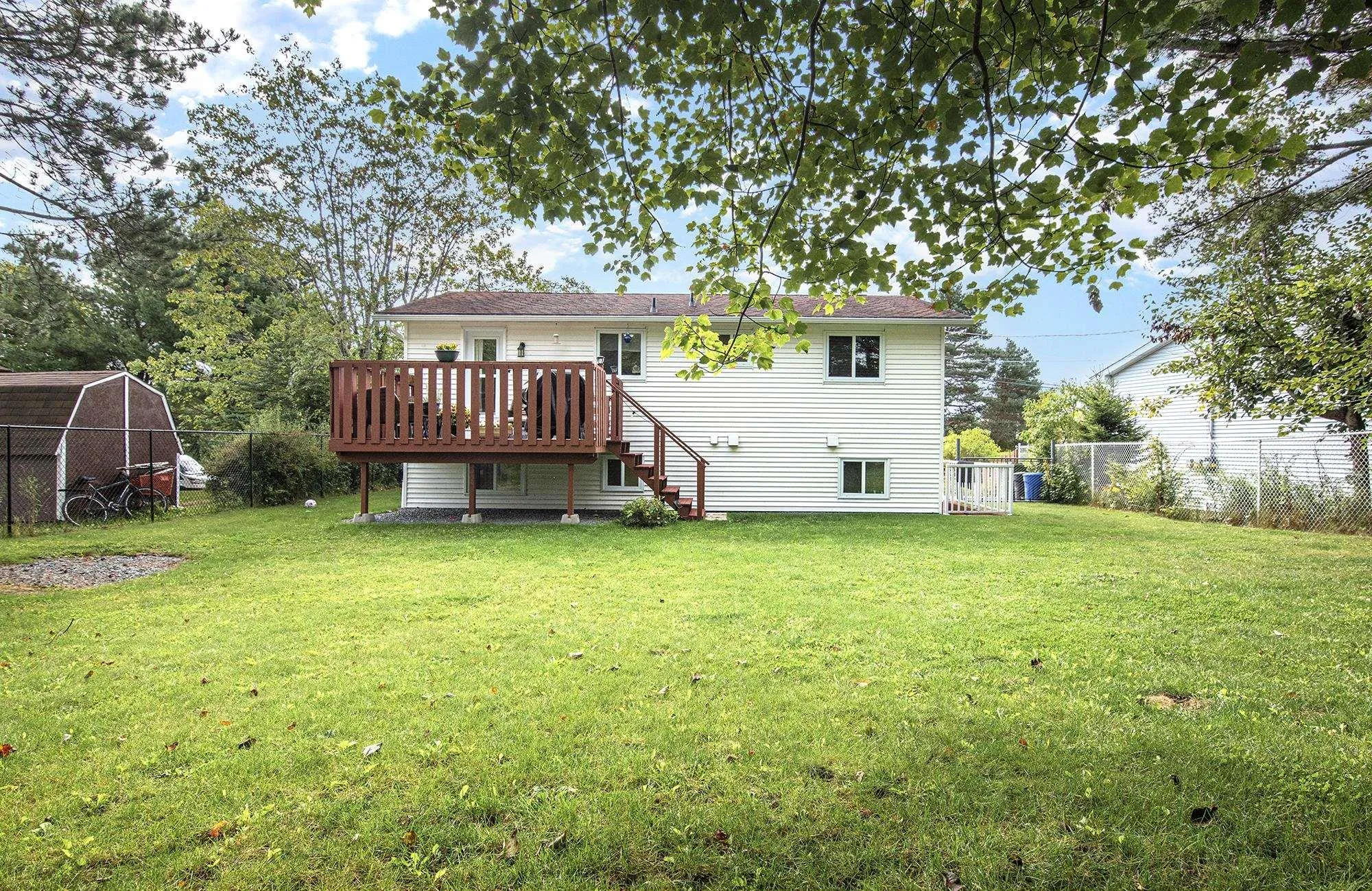 5 Silistria Drive, Dartmouth, NS B2W 5W1, 3 Bedrooms Bedrooms, ,2 BathroomsBathrooms,Residential,For Sale,Silistria,202524886
