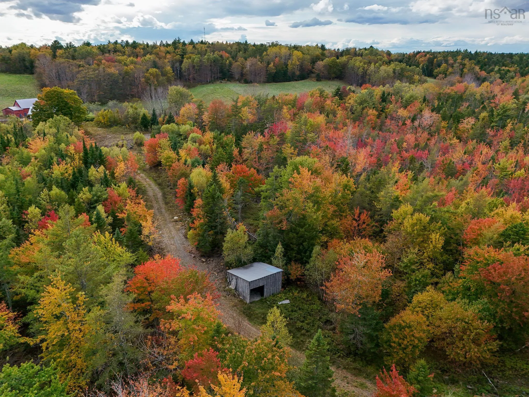 63 Frank Road, Italy Cross Ns B4v 0m6, 3 Bedrooms Bedrooms, ,2 BathroomsBathrooms,Residential,For Sale,Frank,202424785