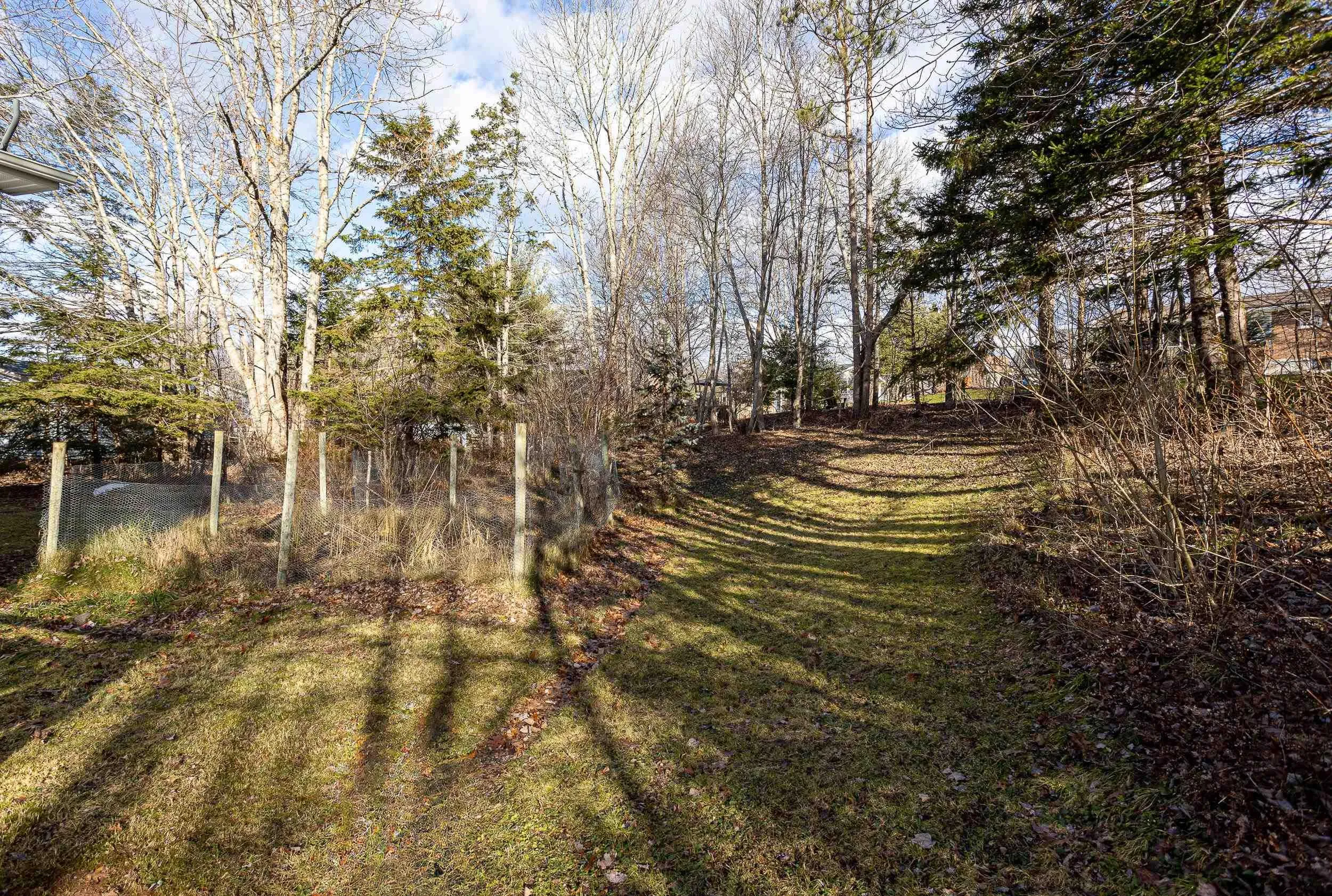 17 Easthill Court, Hilden, NS B0N 1C0, 3 Bedrooms Bedrooms, ,2 BathroomsBathrooms,Residential,For Sale,Easthill,202520714