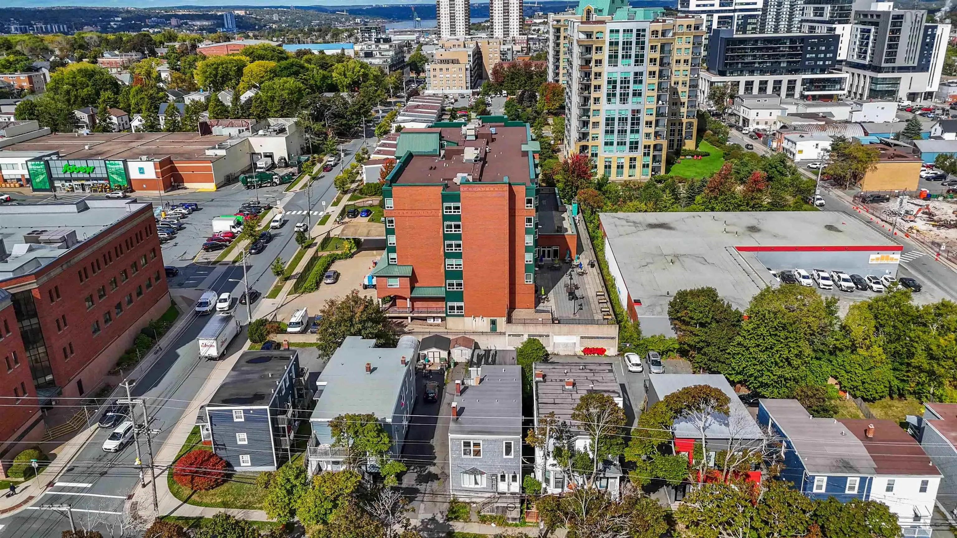 6135 North Street, Halifax, NS B3K 1P2, 3 Bedrooms Bedrooms, ,Residential Income,For Sale,North,202524637